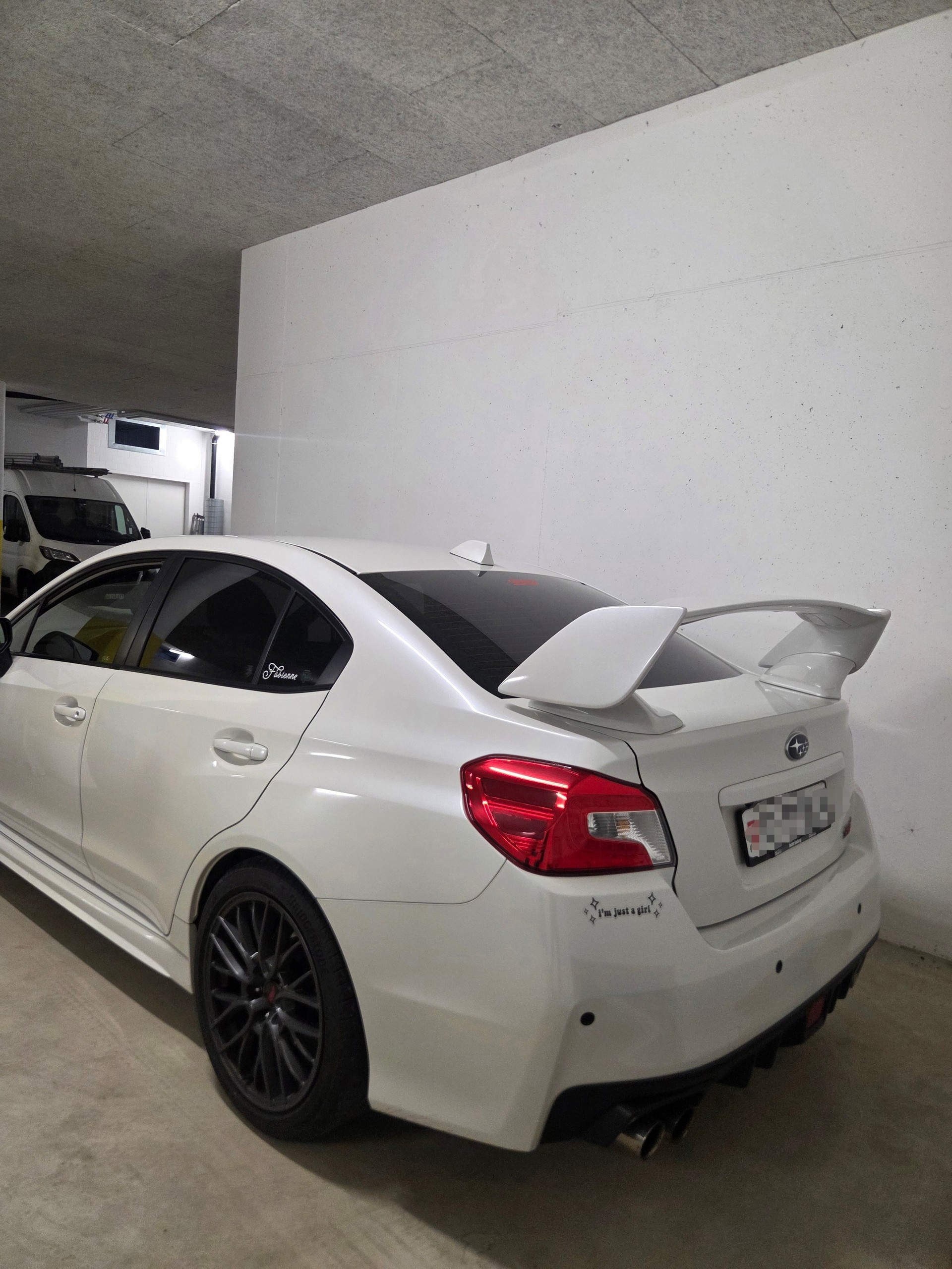 SUBARU 2.5 T Sport-image-1
