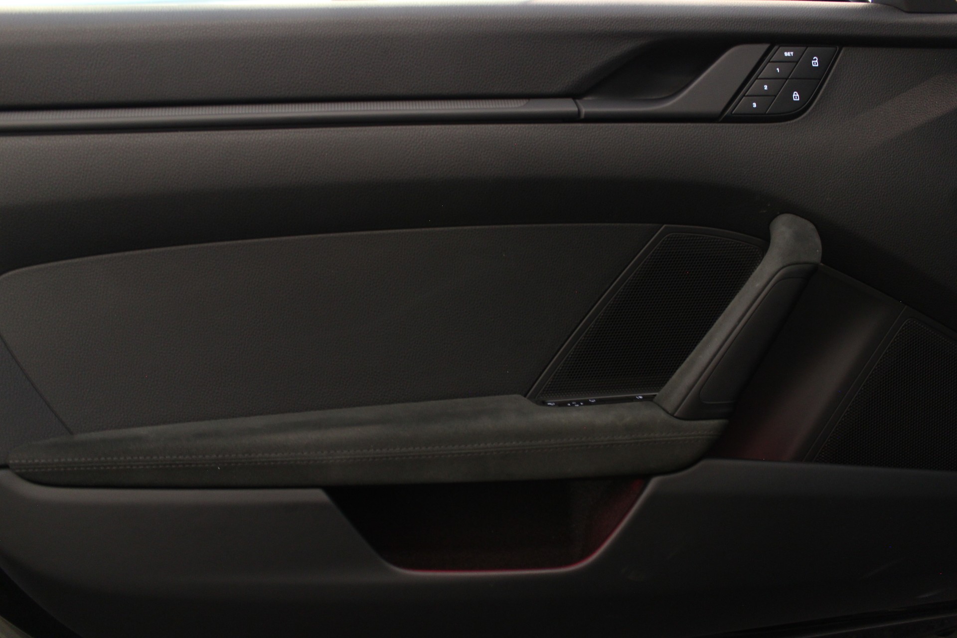 PORSCHE 911 Carrera GTS PDK-image-17