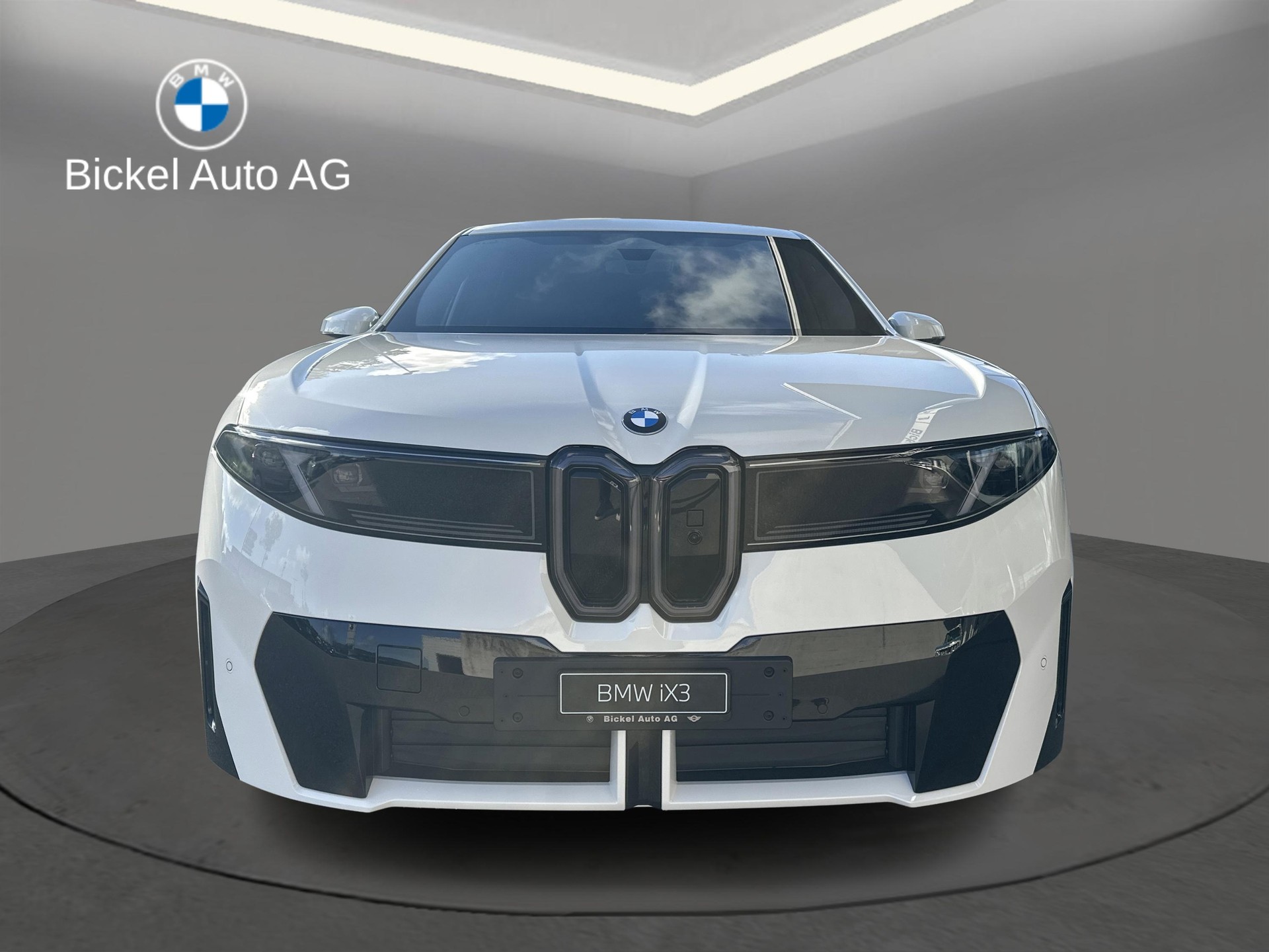 BMW iX3 40 M Sport-image-1
