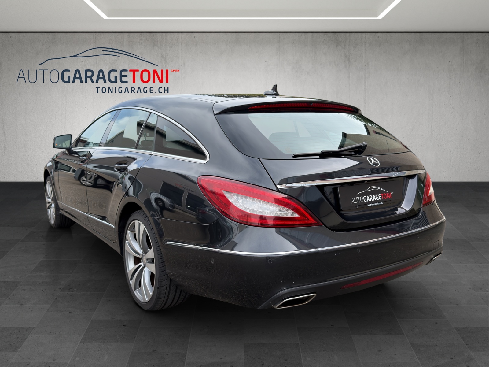 MERCEDES-BENZ CLS Shooting Brake 350 BlueTEC 4Matic 7G-Tronic-image-6