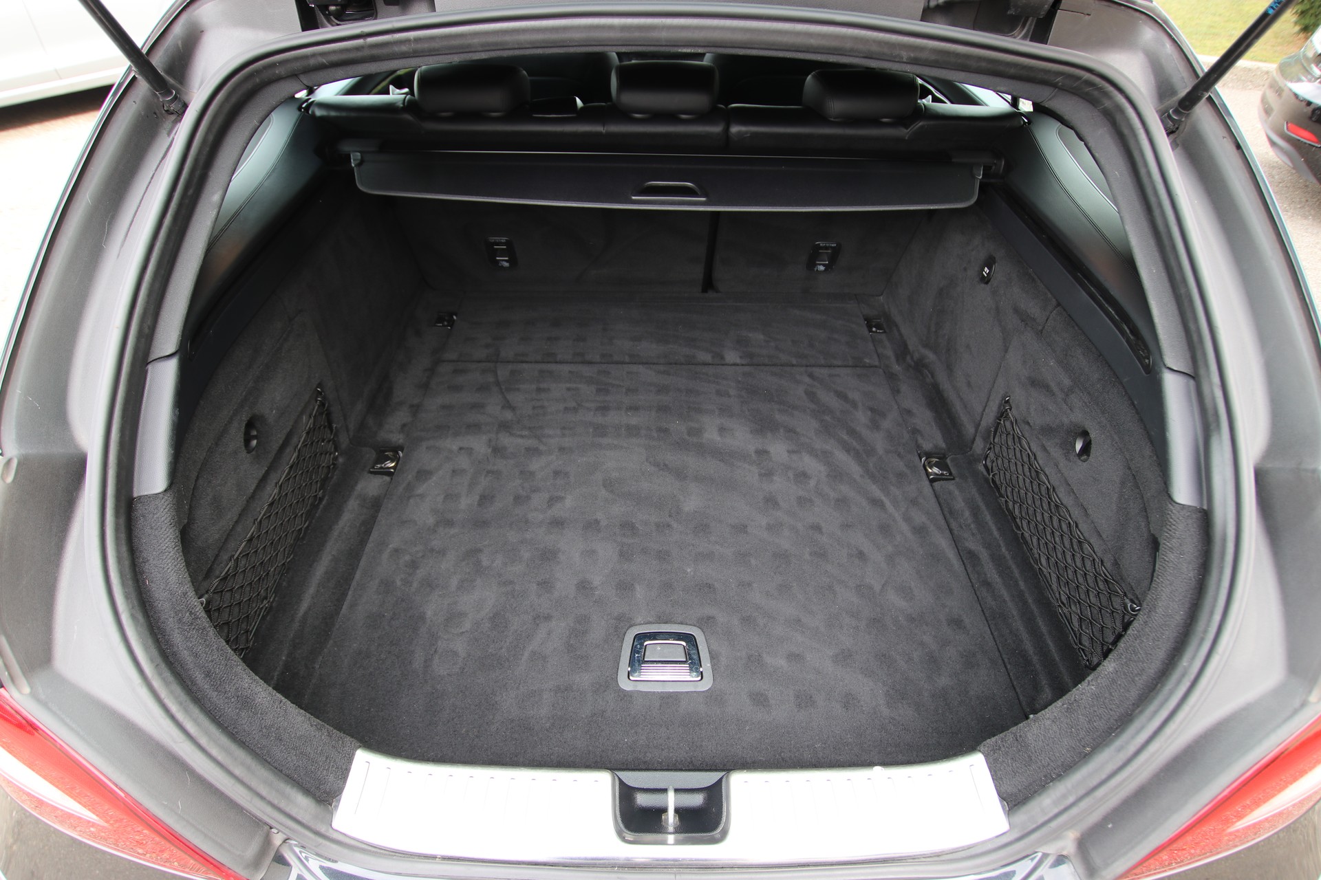 MERCEDES-BENZ CLS Shooting Brake 350 BlueTEC 4Matic 7G-Tronic-image-15