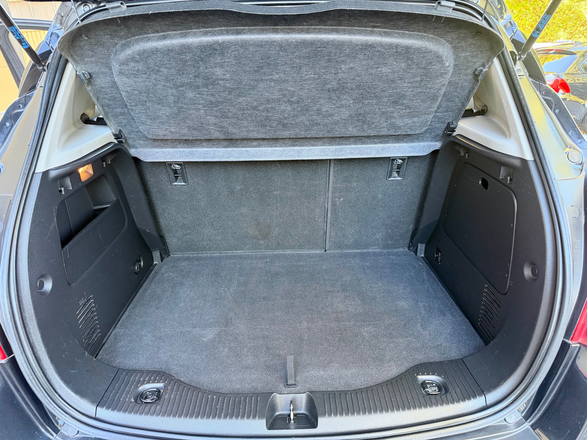 OPEL Mokka X 1.4i 16V Turbo Excellence 4WD - Lederausstattung - Ab MFK 05.2026 - 1 Jahr Quality1 Garantie - 8-fach Alu --image-6