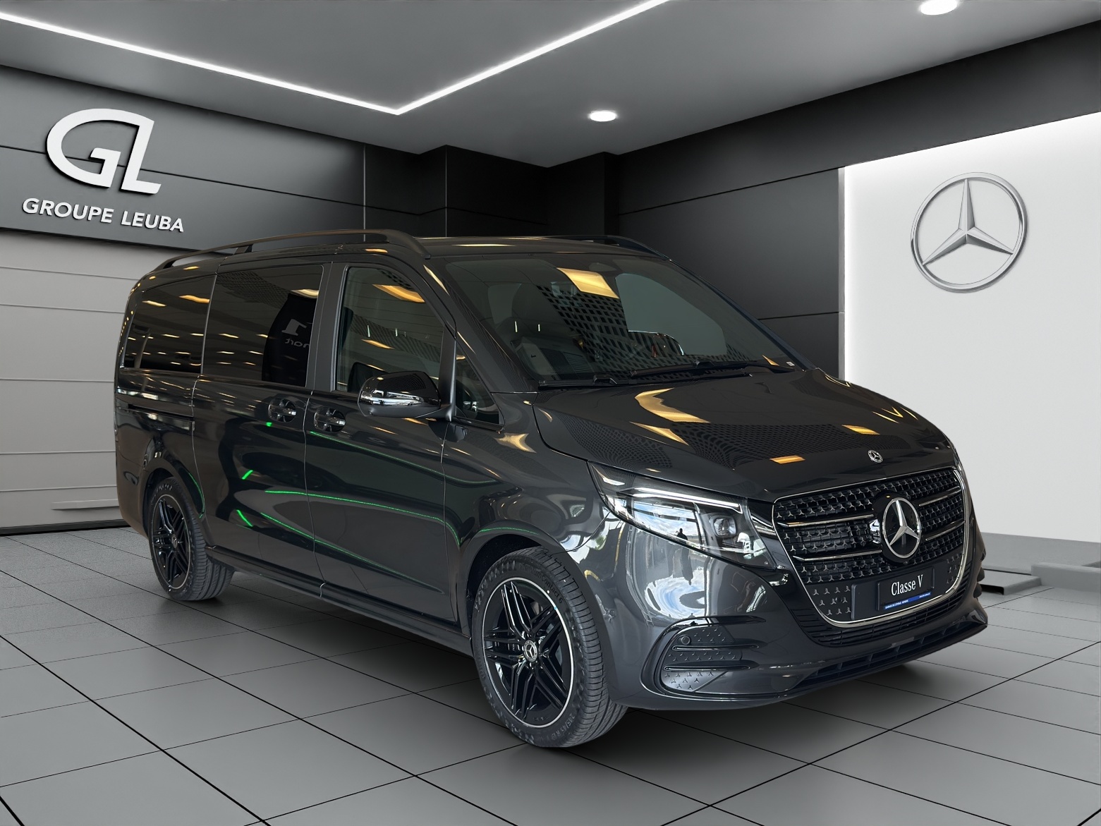 MERCEDES-BENZ V 300 d Édition Suisse EXCLUSIVE 4x4-image-0