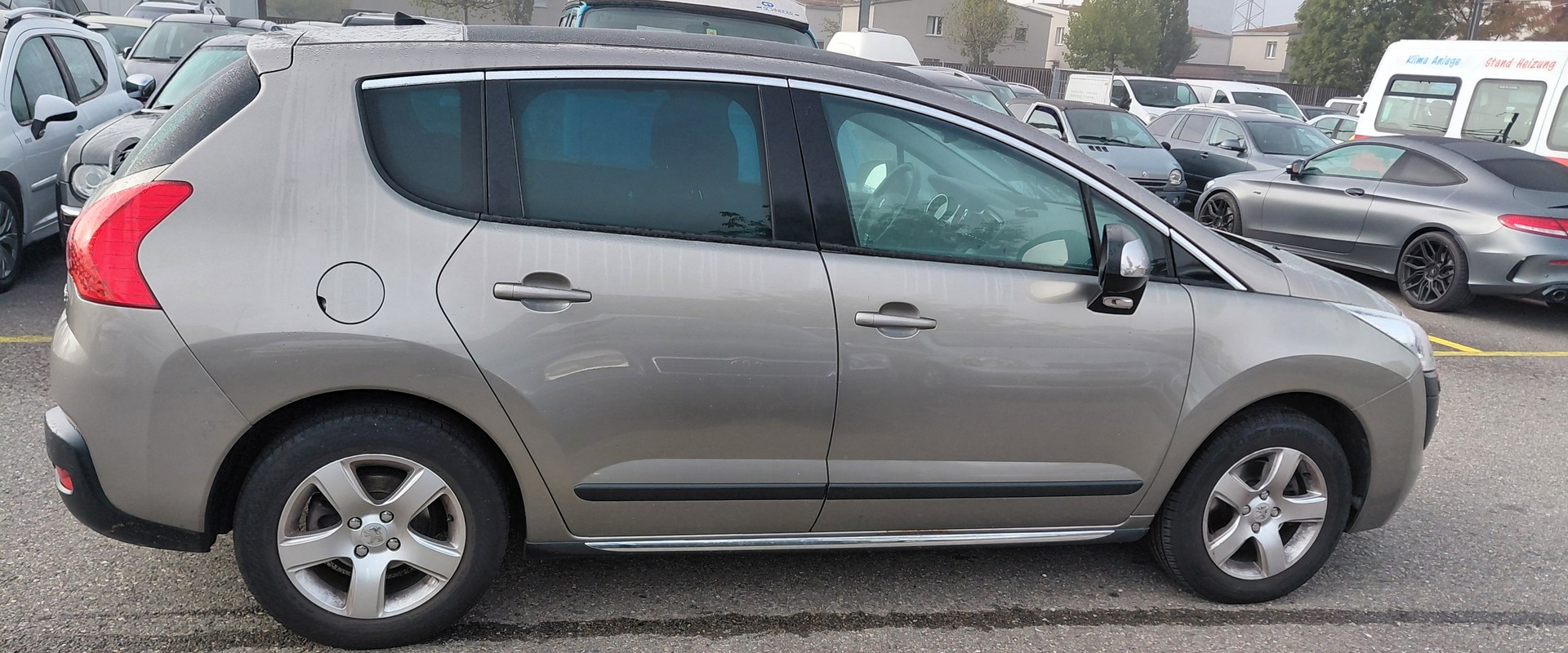 PEUGEOT 3008 1.6 16V T Platinum Tiptronic-image-5