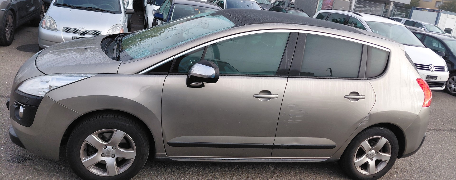 PEUGEOT 3008 1.6 16V T Platinum Tiptronic-image-6