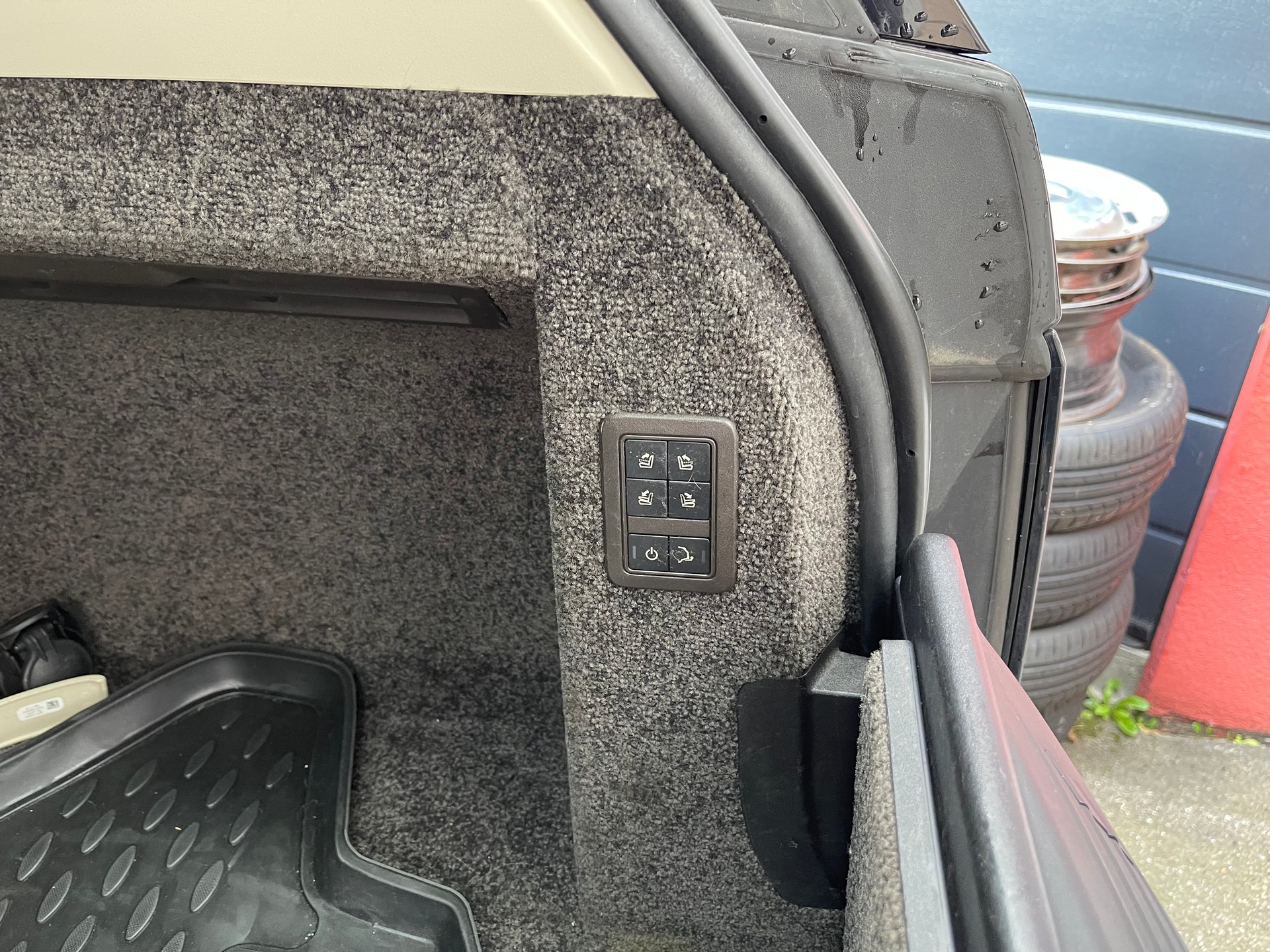 LAND ROVER Range Rover 4.4 SDV8 Autobiography Automatic-image-14