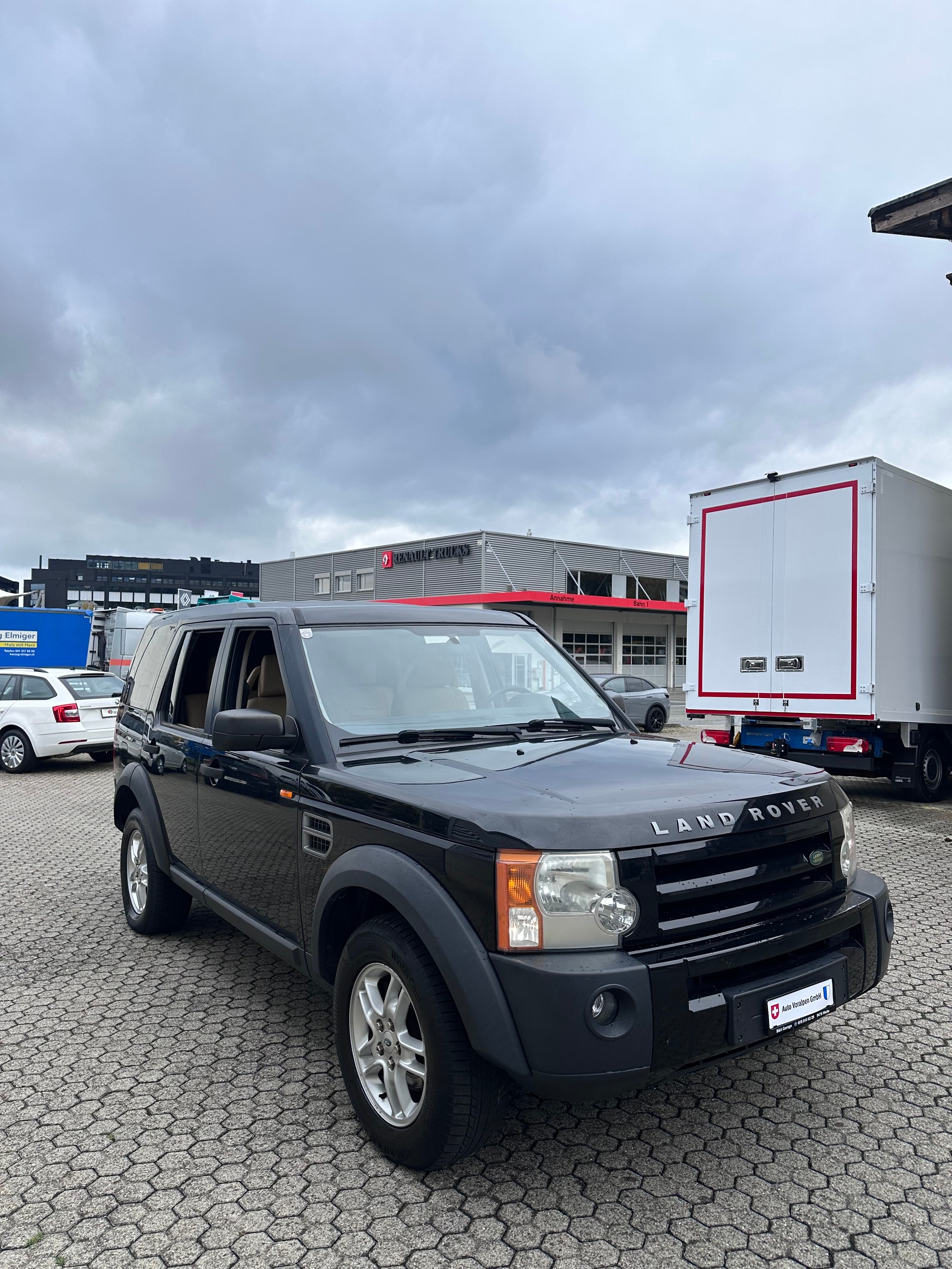 LAND ROVER Discovery 2.7d V6 HSE Automatic, frisch ab MFK, ab Service, 4x4-image-2