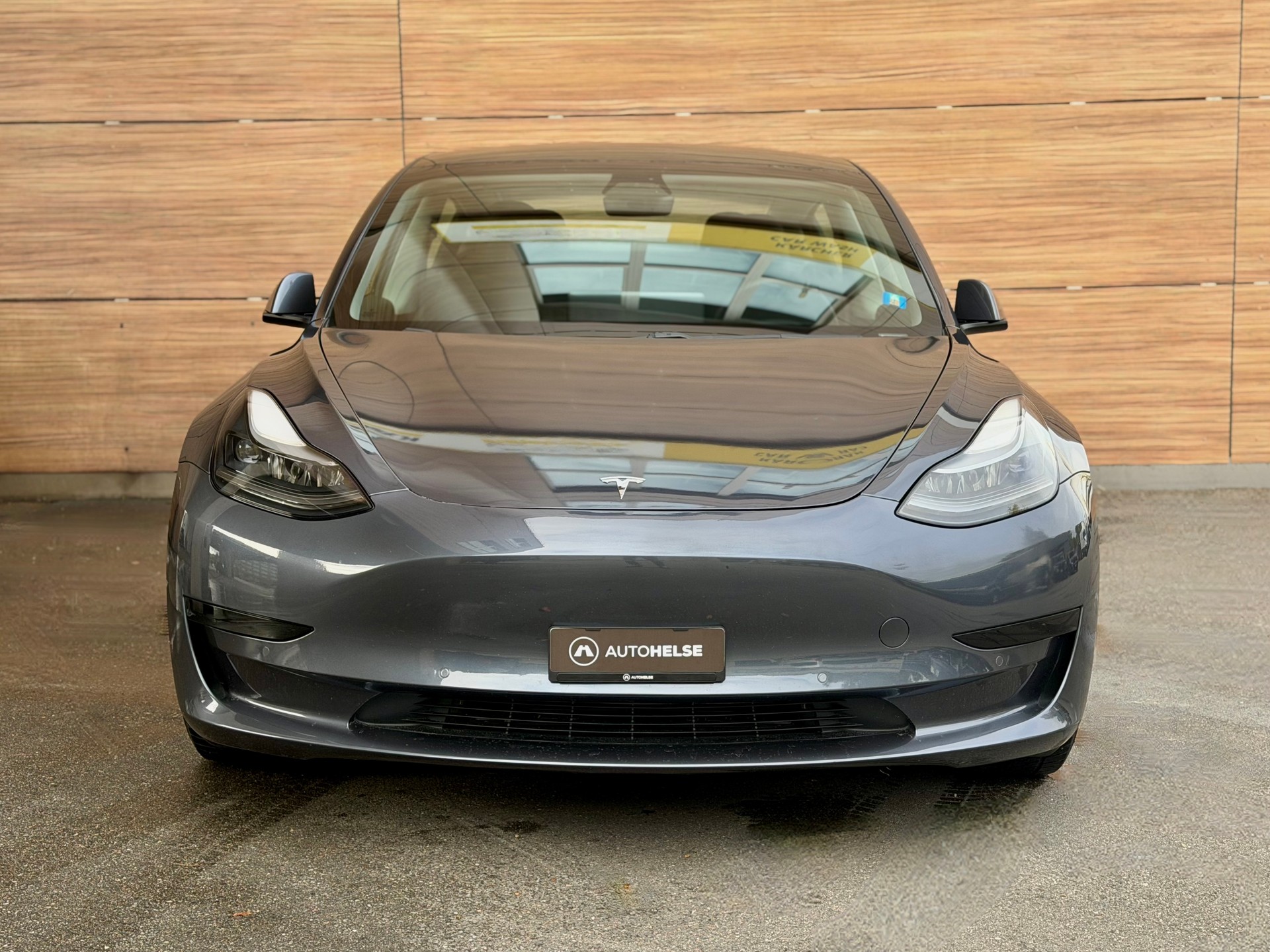 TESLA Model 3 - Frisch ab MFK --image-2