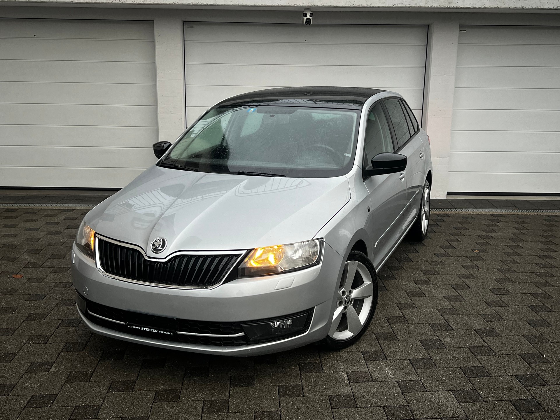 SKODA 1.4 TSI Ambition DSG-image-1