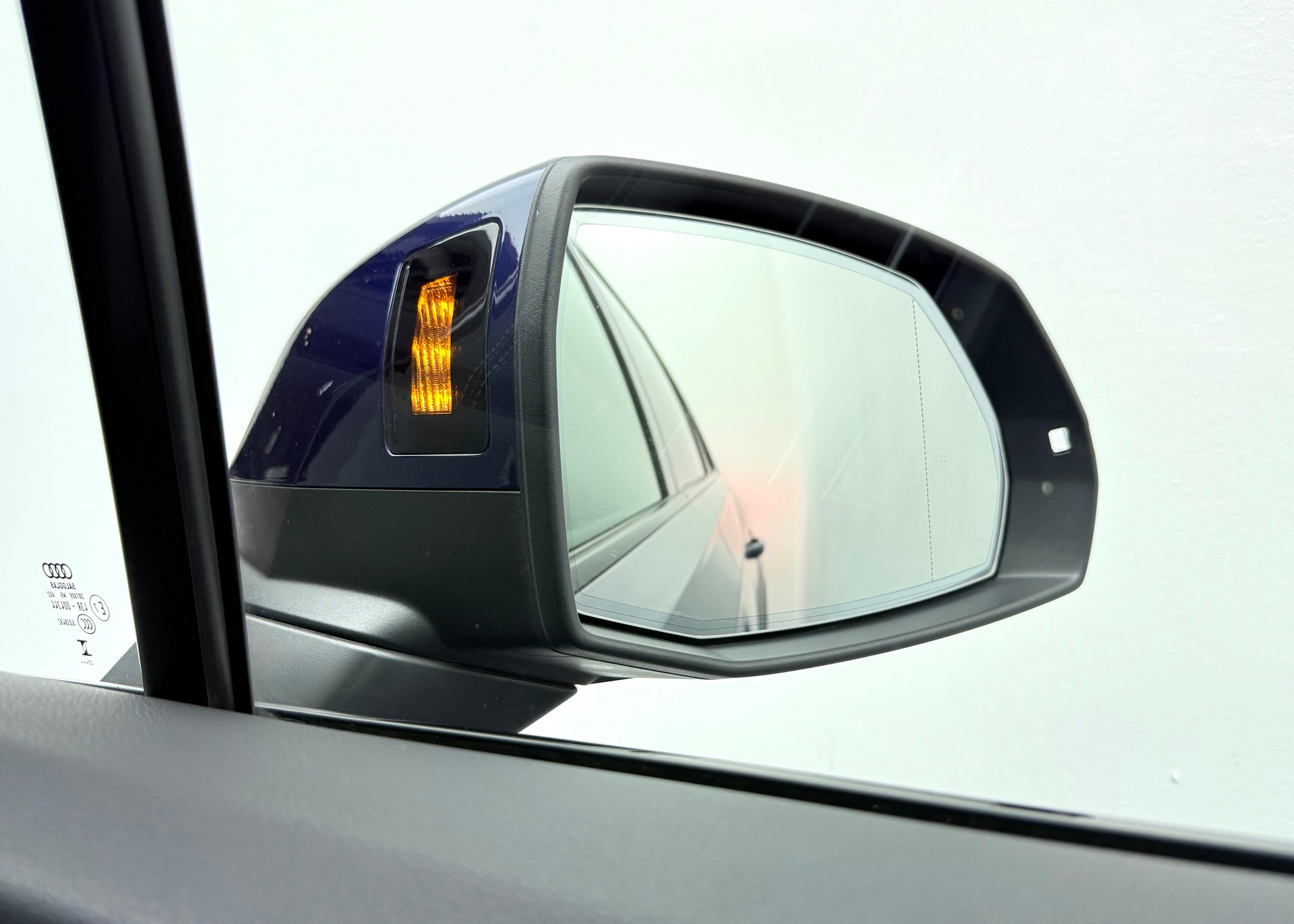 AUDI Q7 50 TDI quattro S Line tiptronic Komplett LEDER-image-21