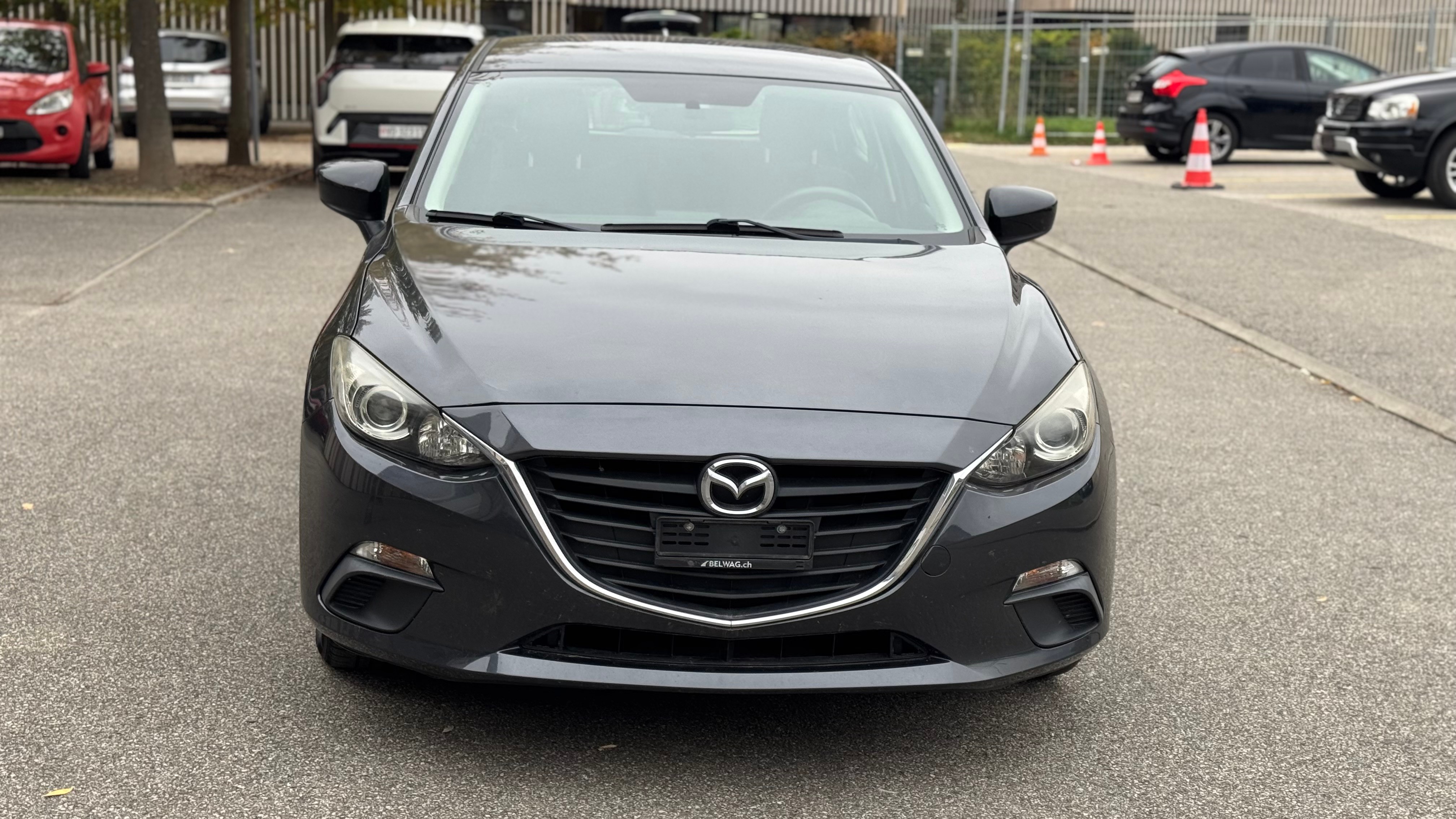 Car photo