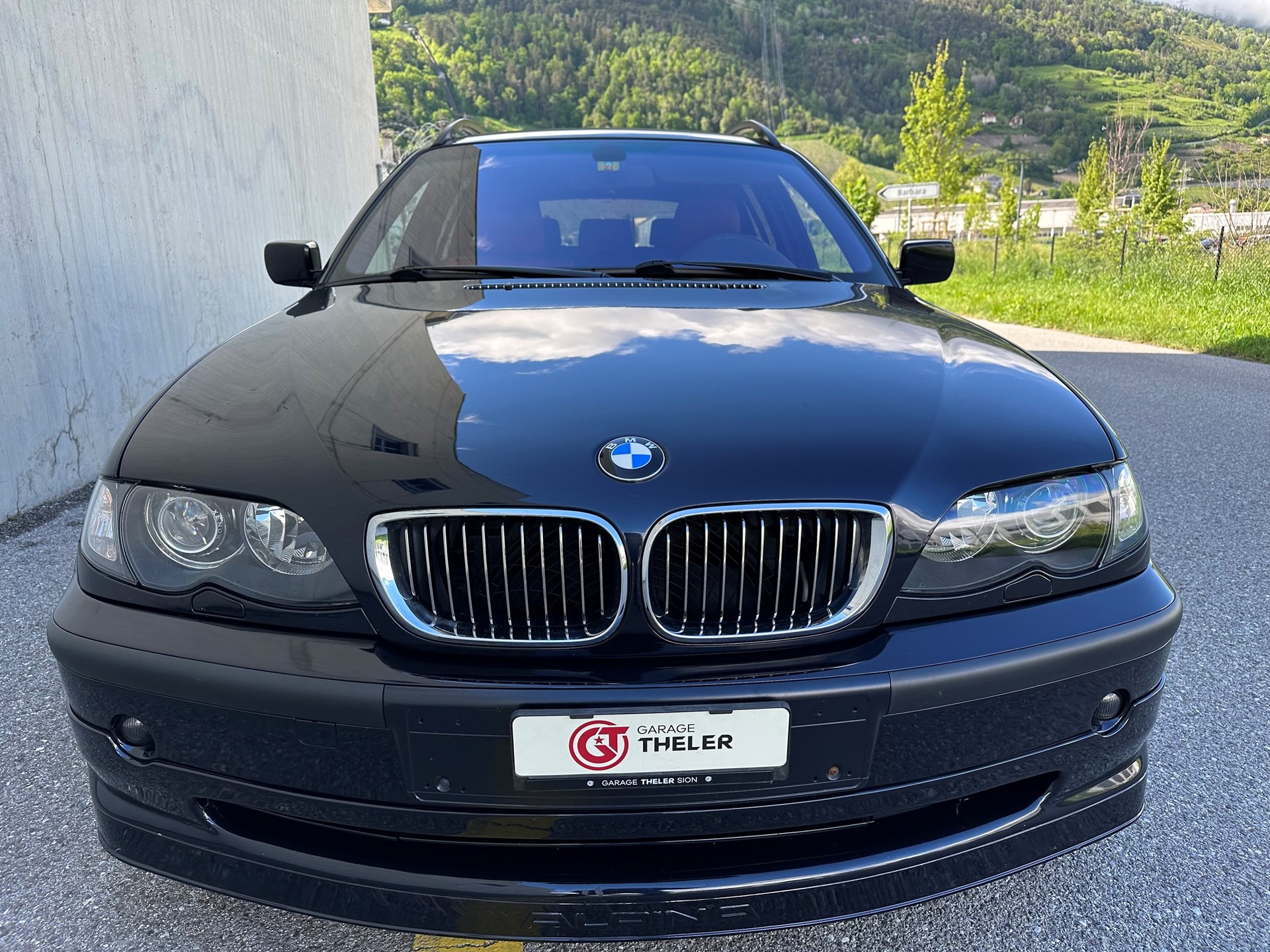 BMW-ALPINA B3 3.3 X Touring S.Tronic-image-2