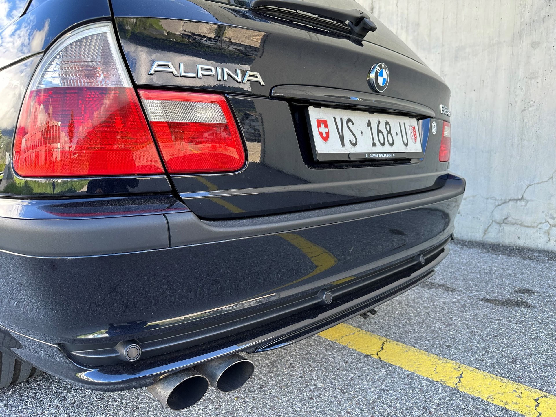 BMW-ALPINA B3 3.3 X Touring S.Tronic-image-15