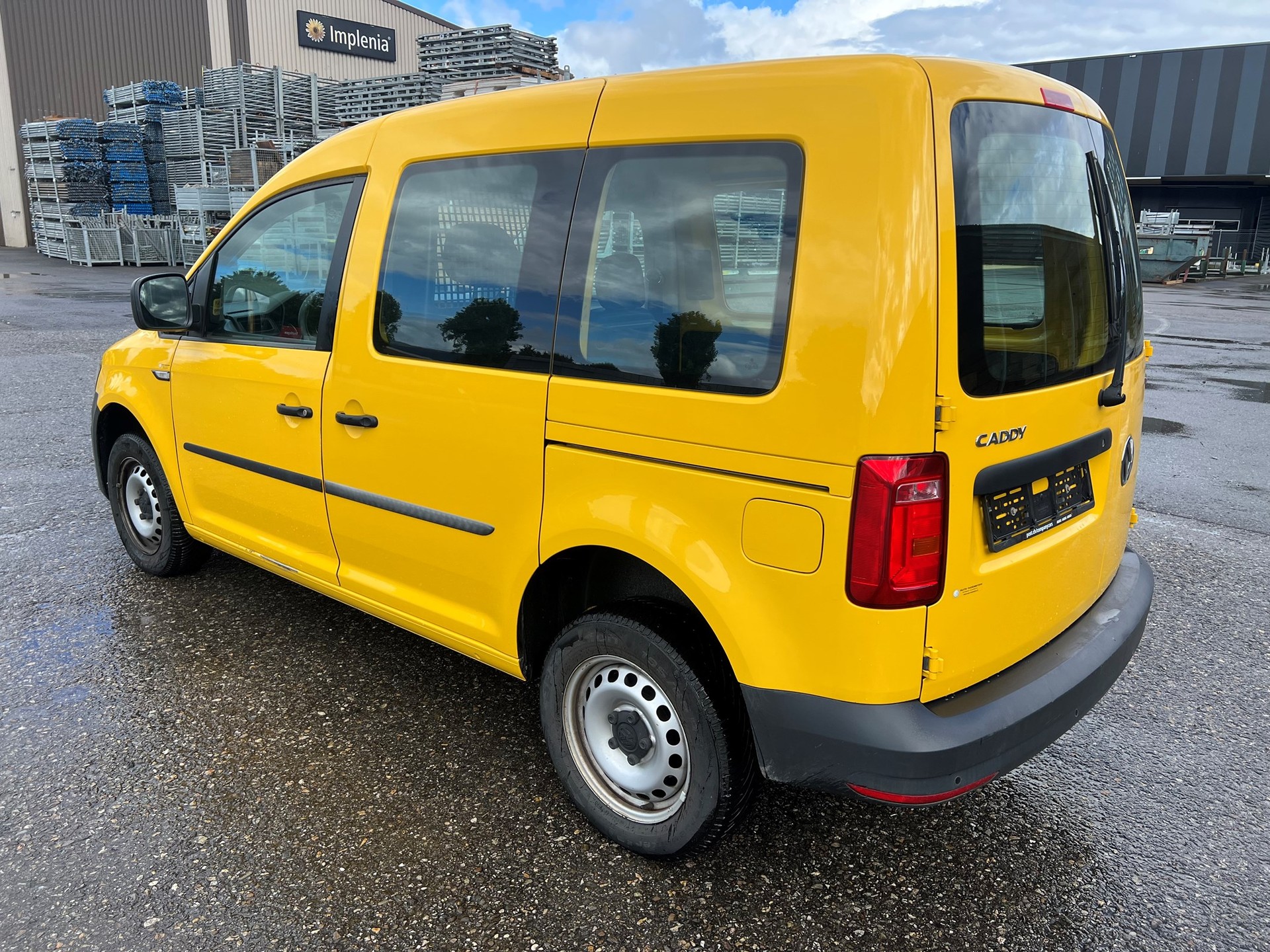 VW CADDY 4 2.0D 4 MOTION-image-3