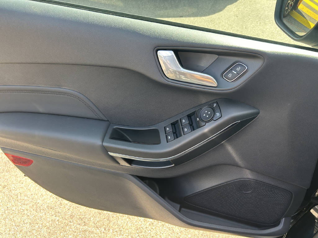 FORD Fiesta 1.0 EcoB Hybrid ST-Line X-image-9