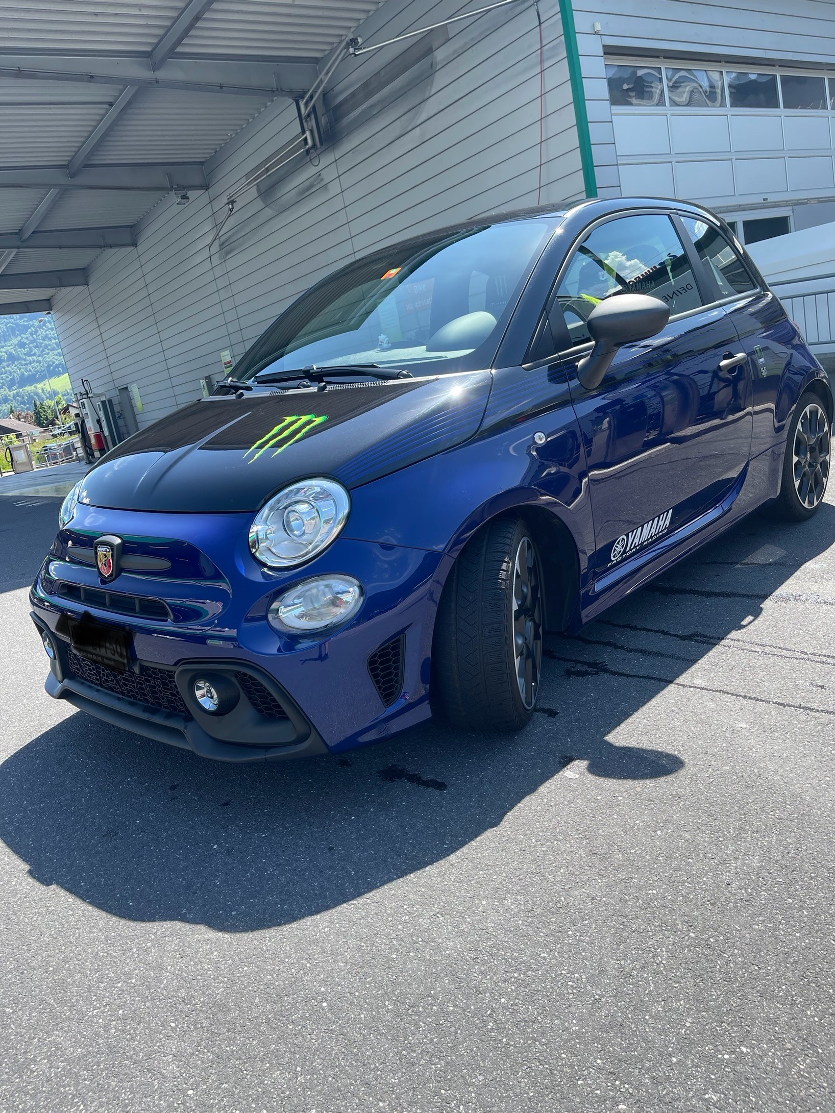 FIAT 595 1.4 16V Turbo Abarth Yamaha Monster Dualogic-image-1