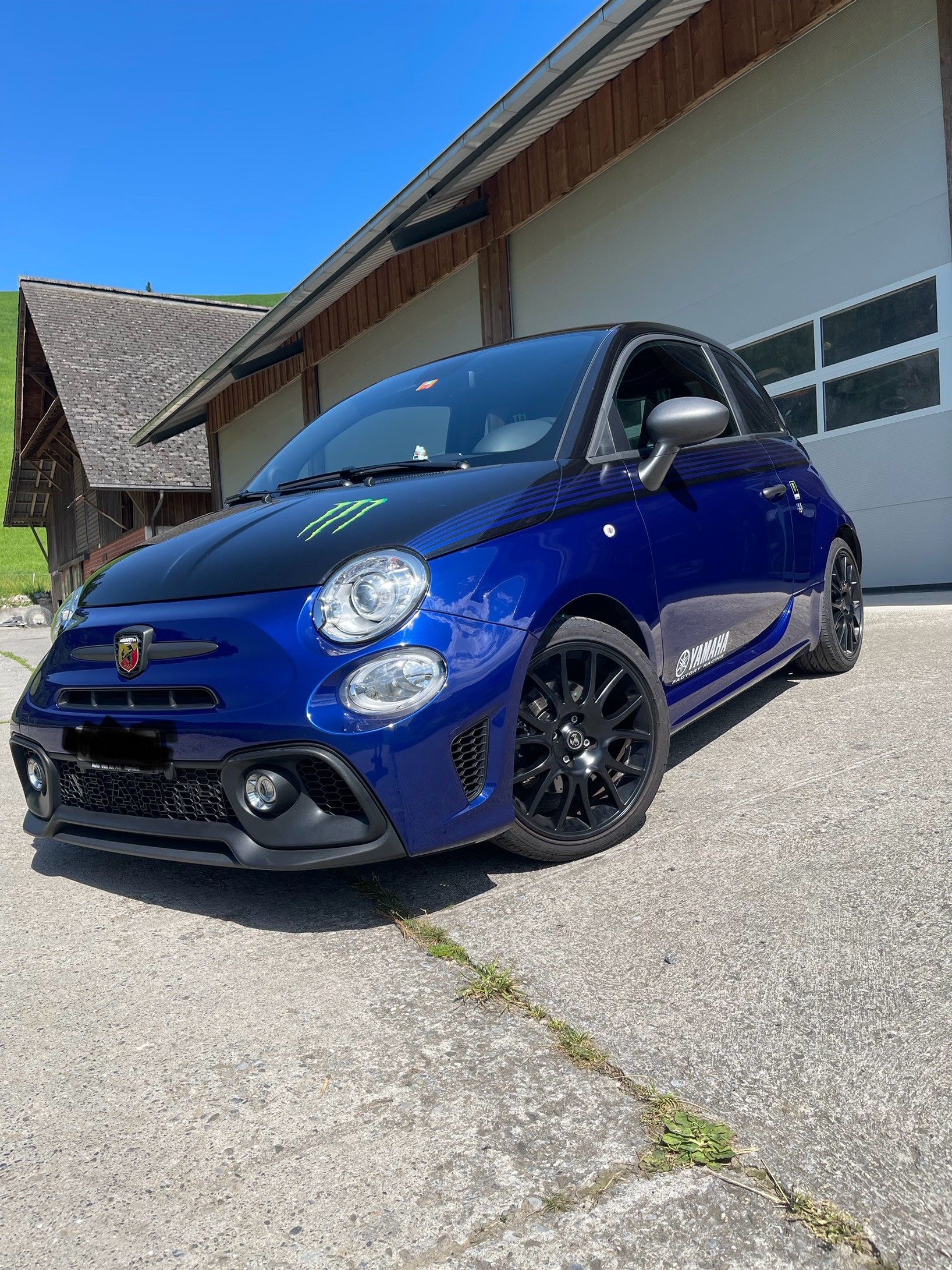 FIAT 595 1.4 16V Turbo Abarth Yamaha Monster Dualogic-image-2