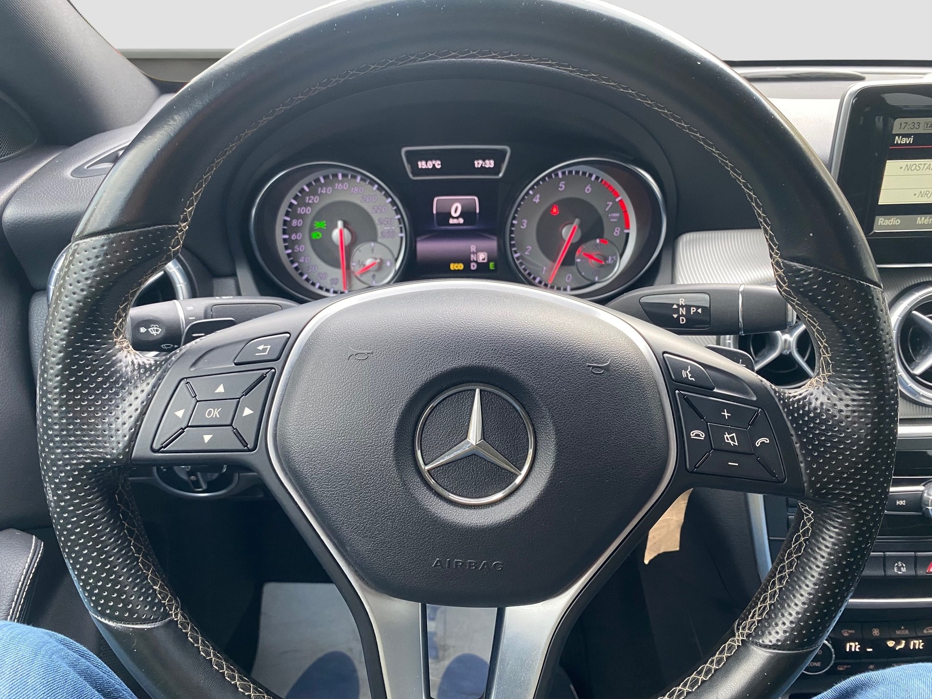 MERCEDES-BENZ CLA 250 7G-DCT 4Matic-image-14