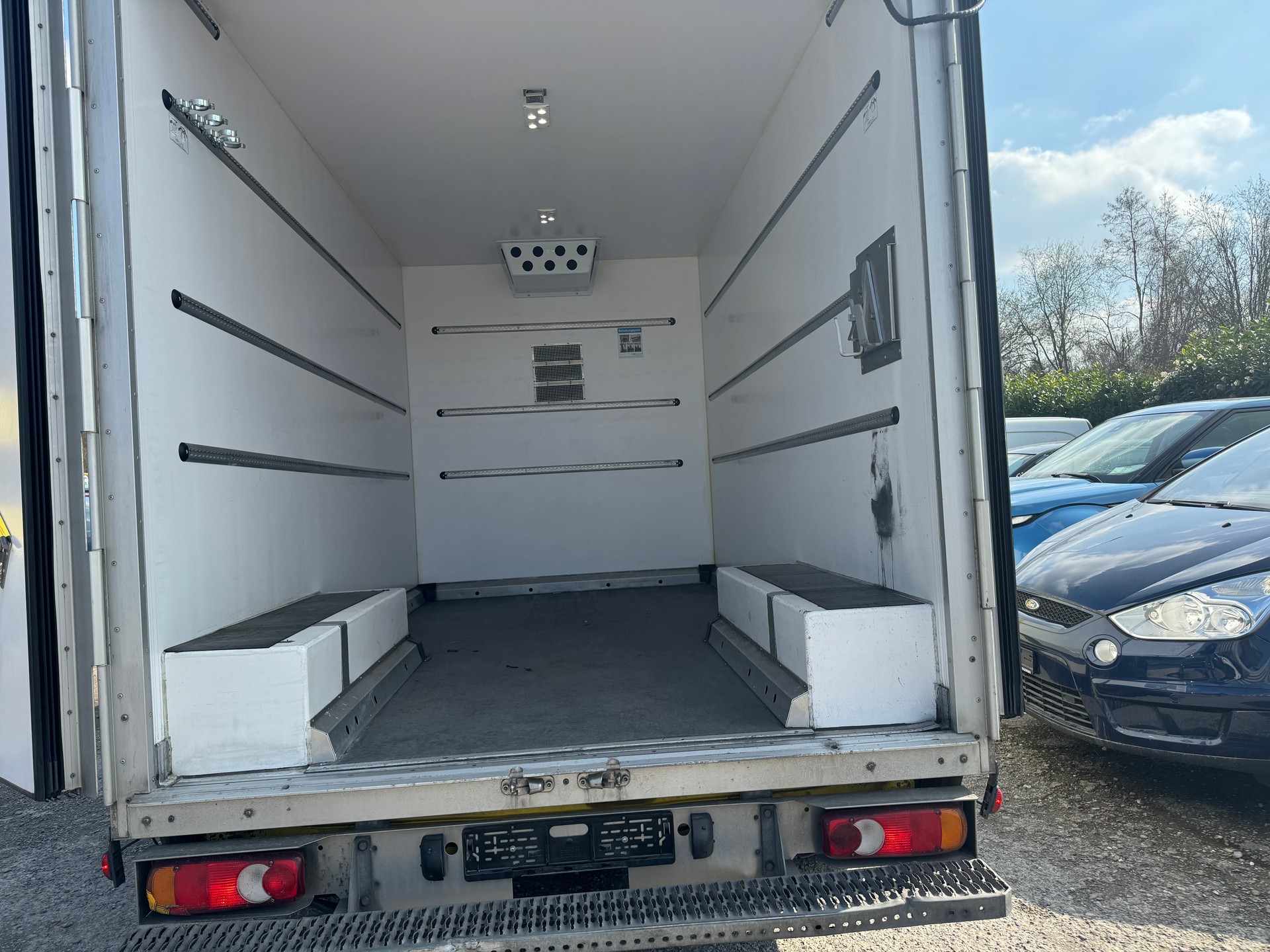 RENAULT Master T35 ENERGY 2.3dCi 170 L3H2-image-13