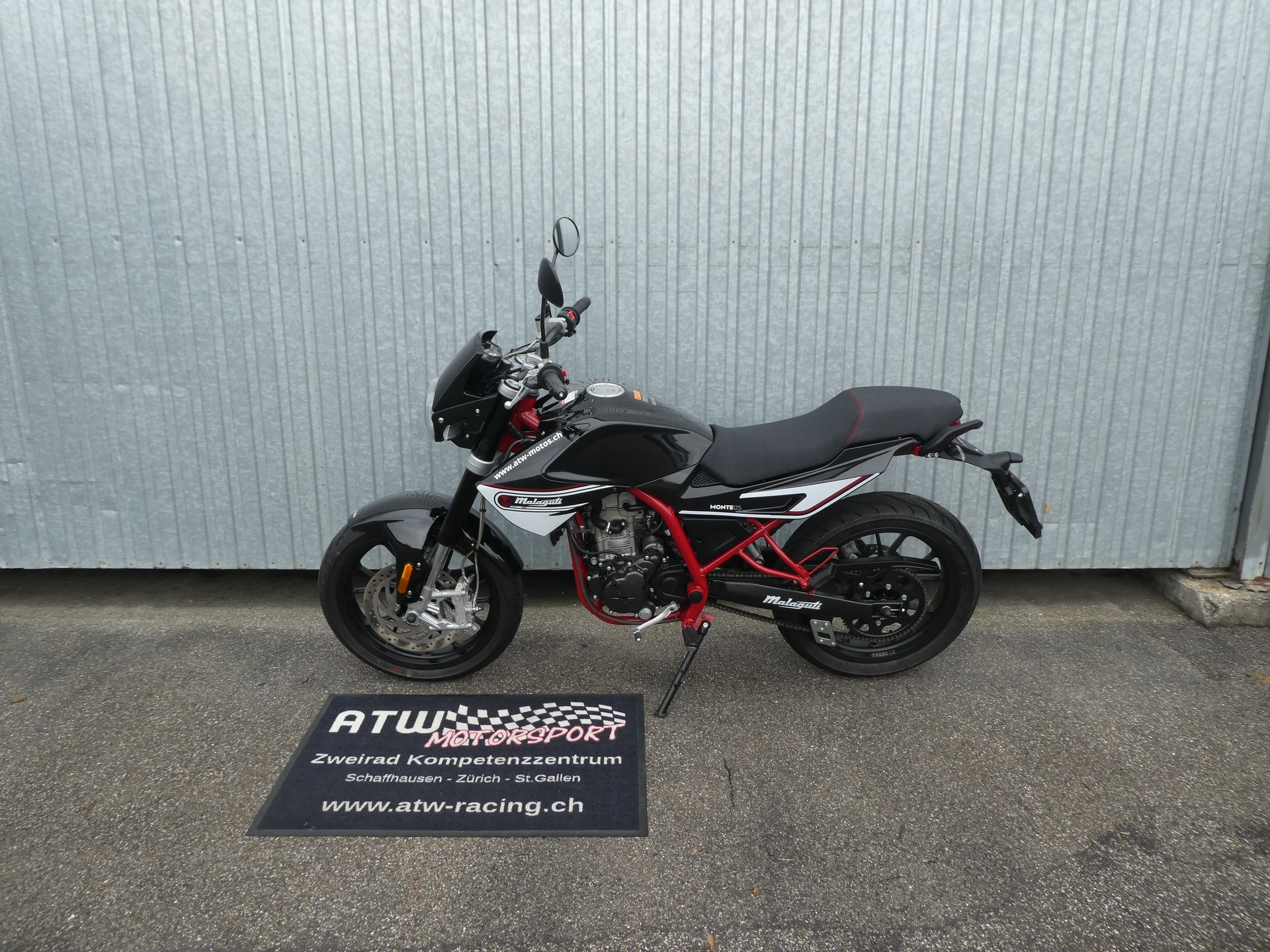 MALAGUTI Monte 125-showroom-element-2