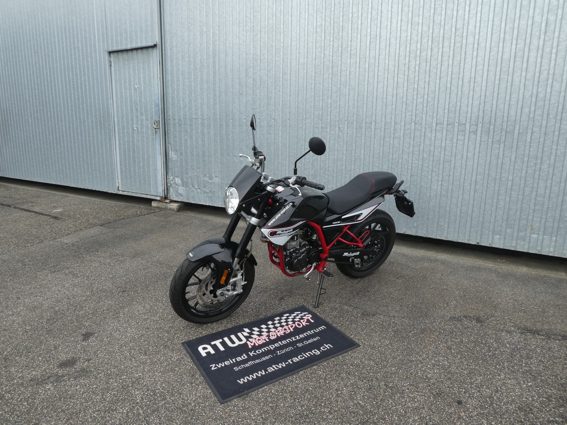 MALAGUTI Monte 125-showroom-element-1