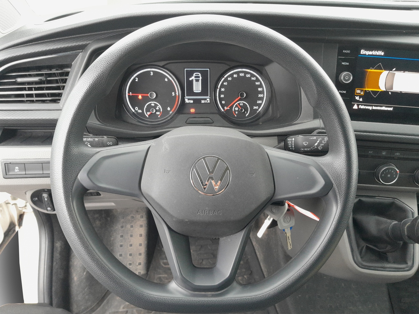 VW T6.1 2.0 TDI 4Motion-image-9