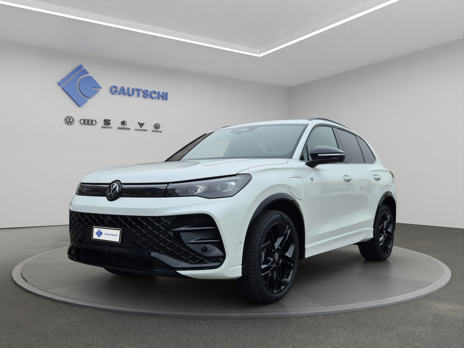 VW VW Tiguan R-Line-image-0