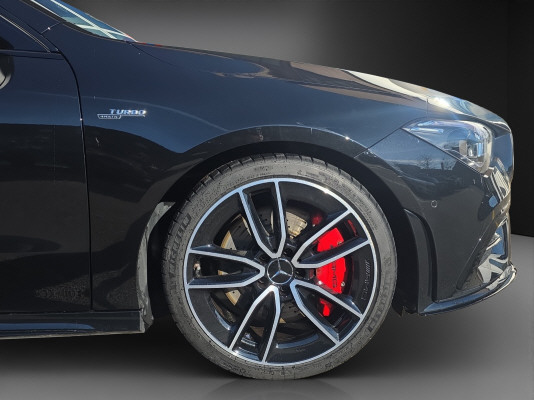 MERCEDES-BENZ CLA SB 35 AMG 4Matic-image-5