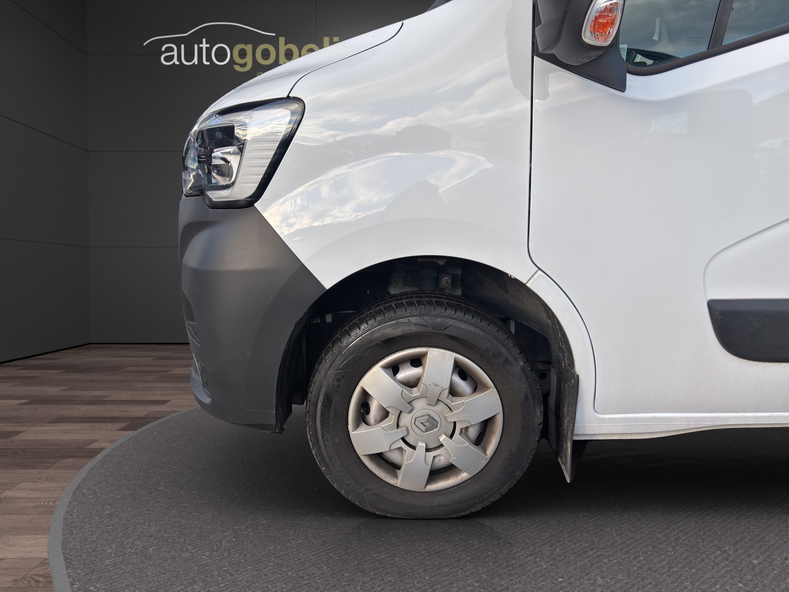 RENAULT Master T35 Blue dCi145 L2H1-image-9