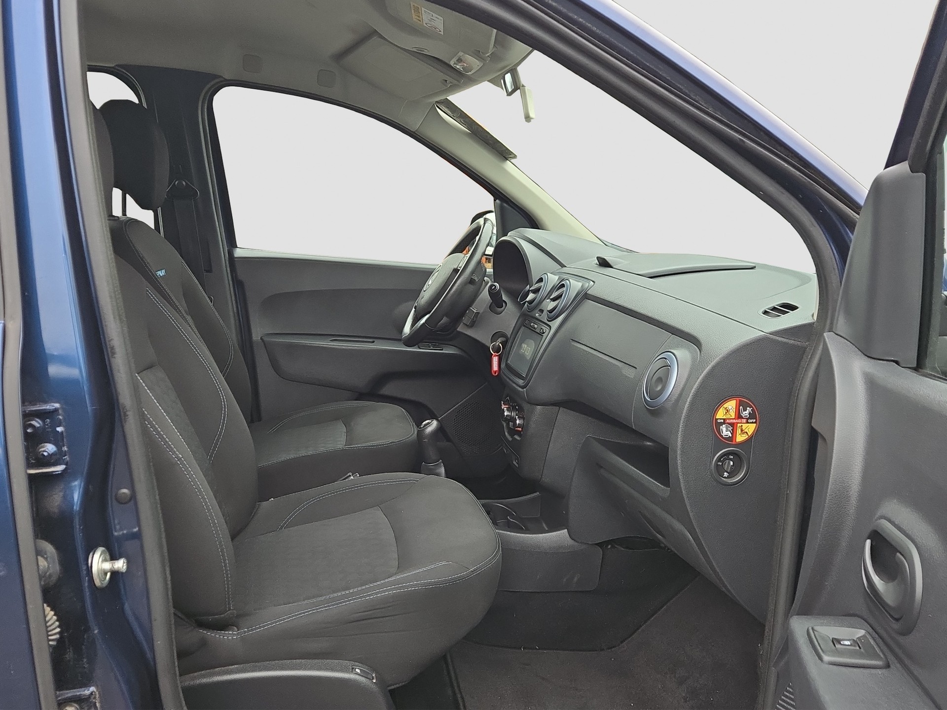 DACIA Lodgy 1.2 Turbo Essential 5PL-image-3