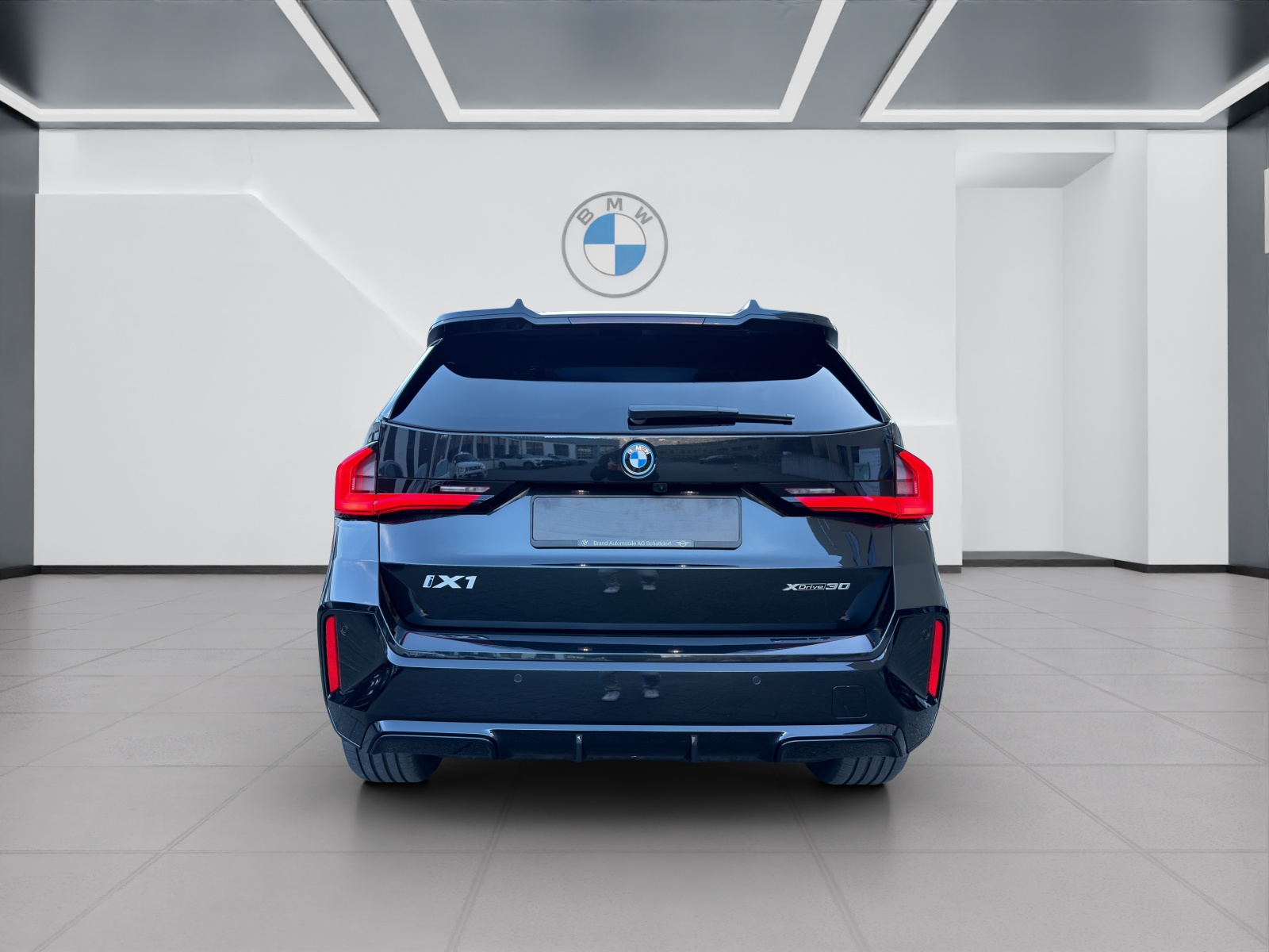 BMW iX1 30 xDrive-showroom-element-3