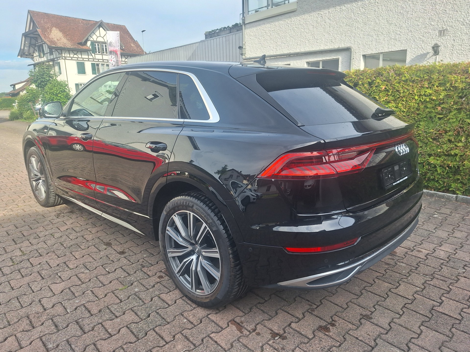 AUDI Q8 50 TDI quattro tiptronic-image-6