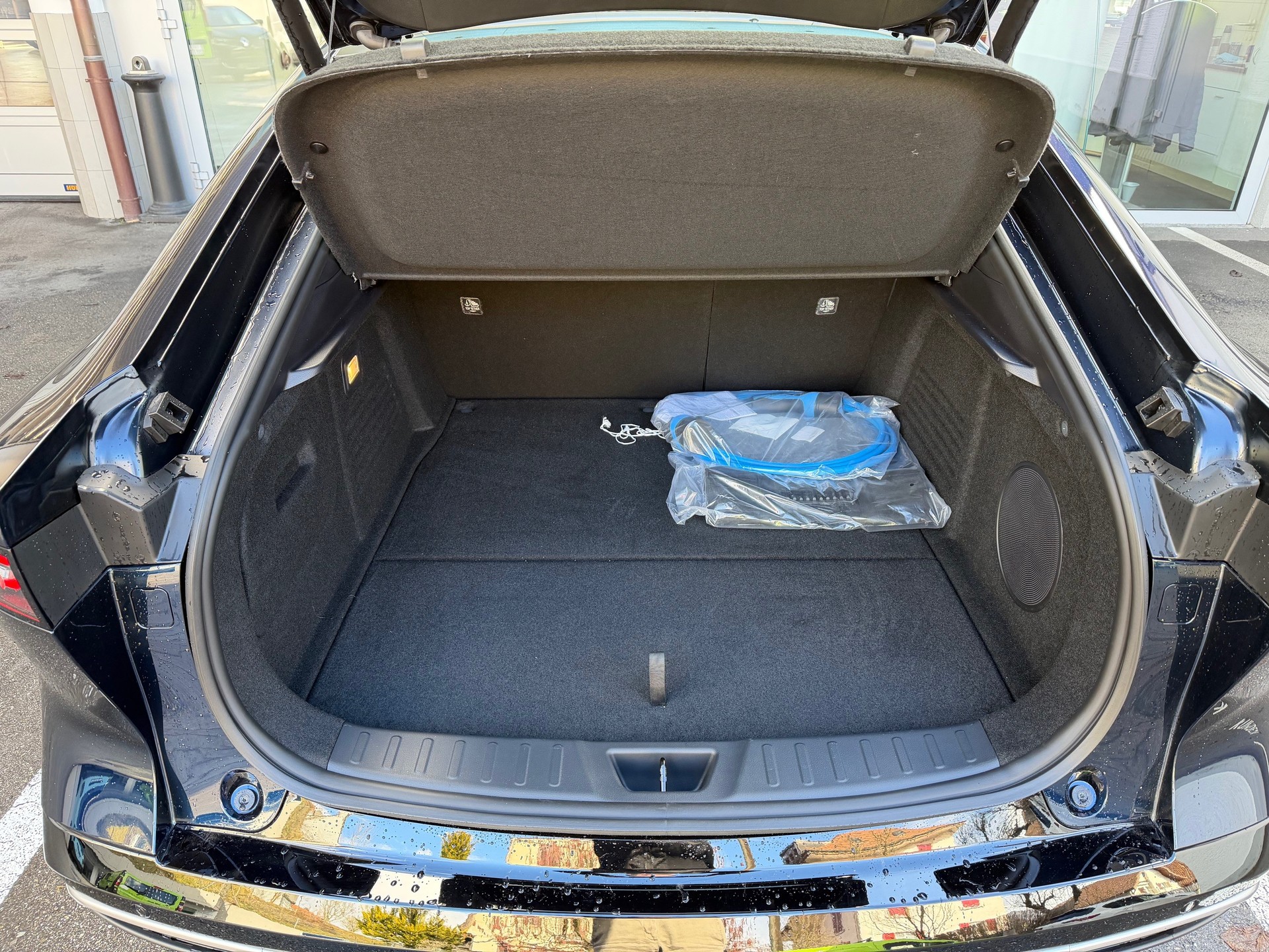 MAZDA 6e 245 80kWh Takumi-image-11