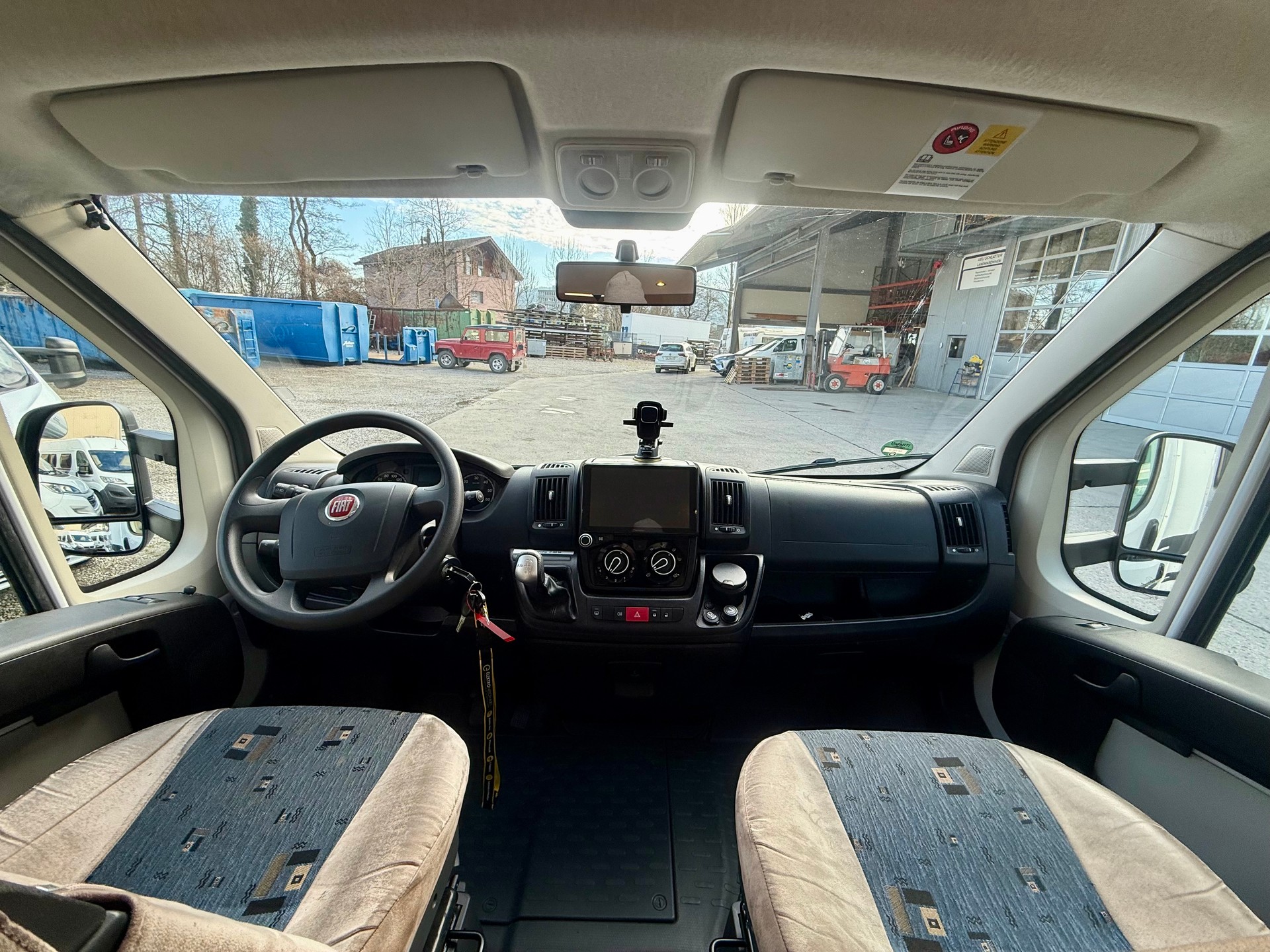 FIAT Sunlight T67 - Automatik - Hubbett - Klima-image-24