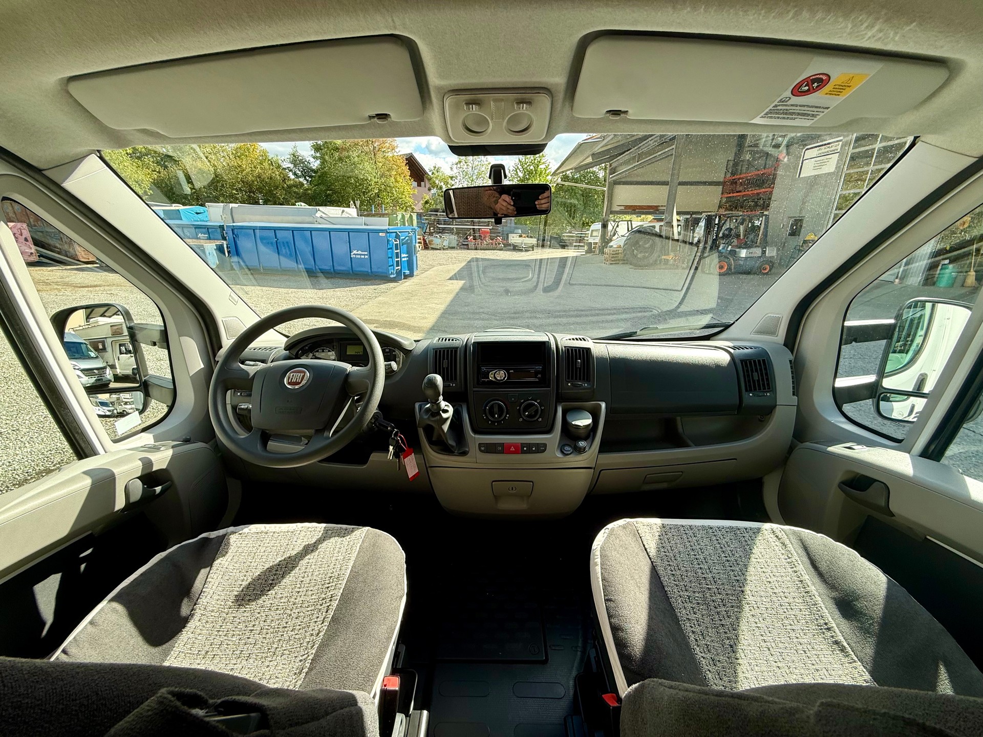 FIAT Sunlight T66 - Längsbetten - Klima - Garantie-image-19