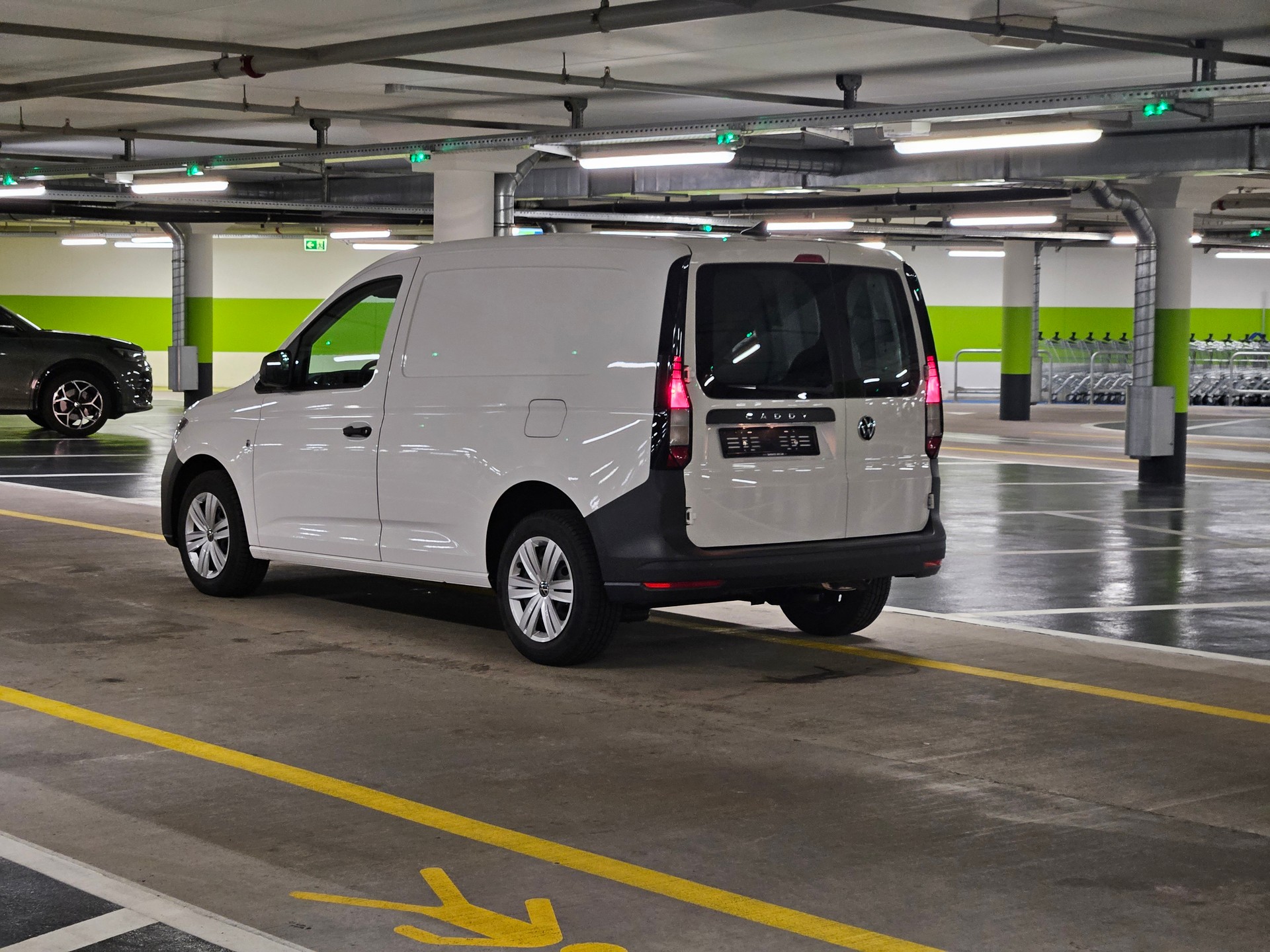 VW Caddy Cargo 1.5 TSI DSG-image-2
