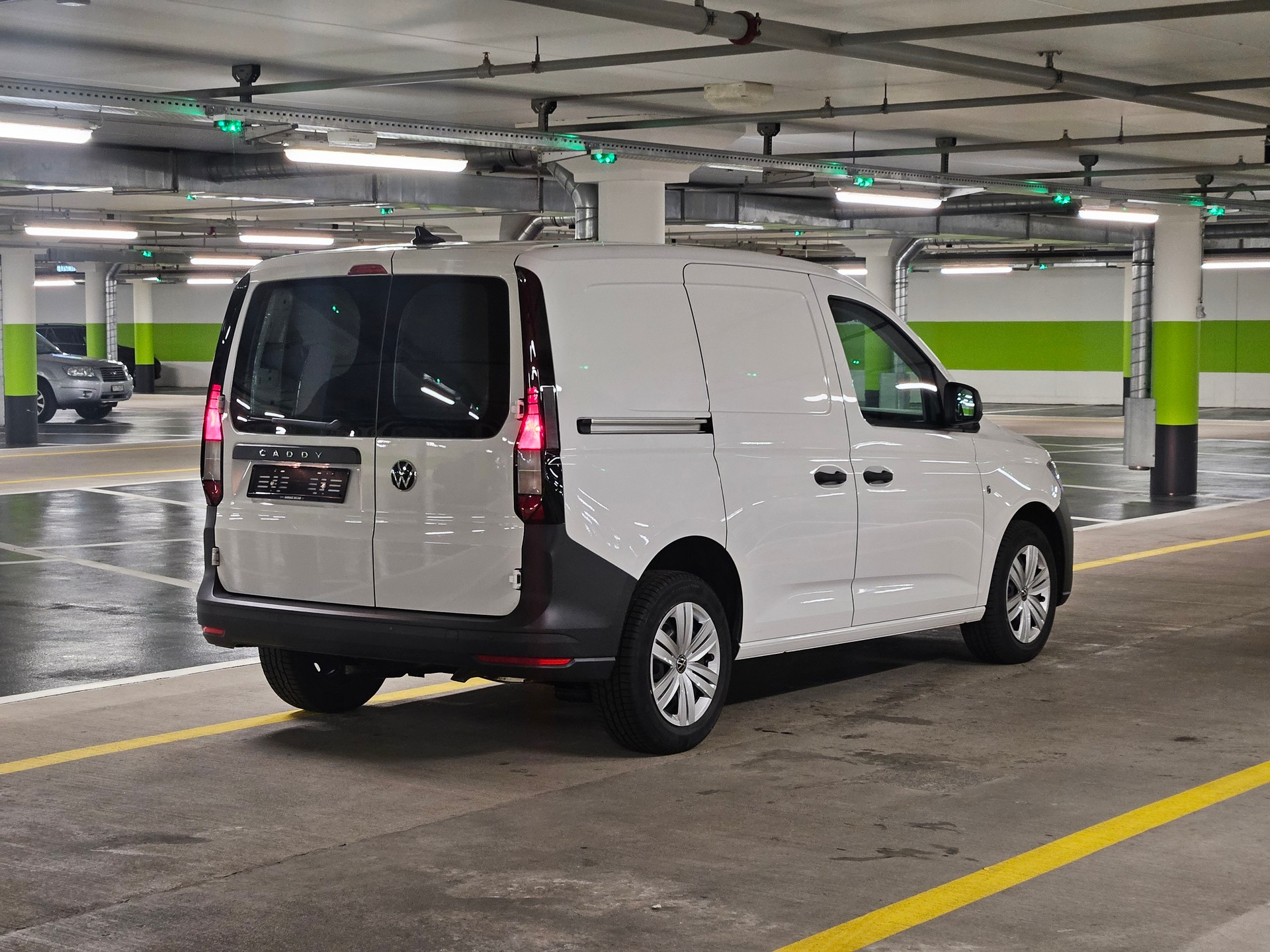 VW Caddy Cargo 1.5 TSI DSG-image-4
