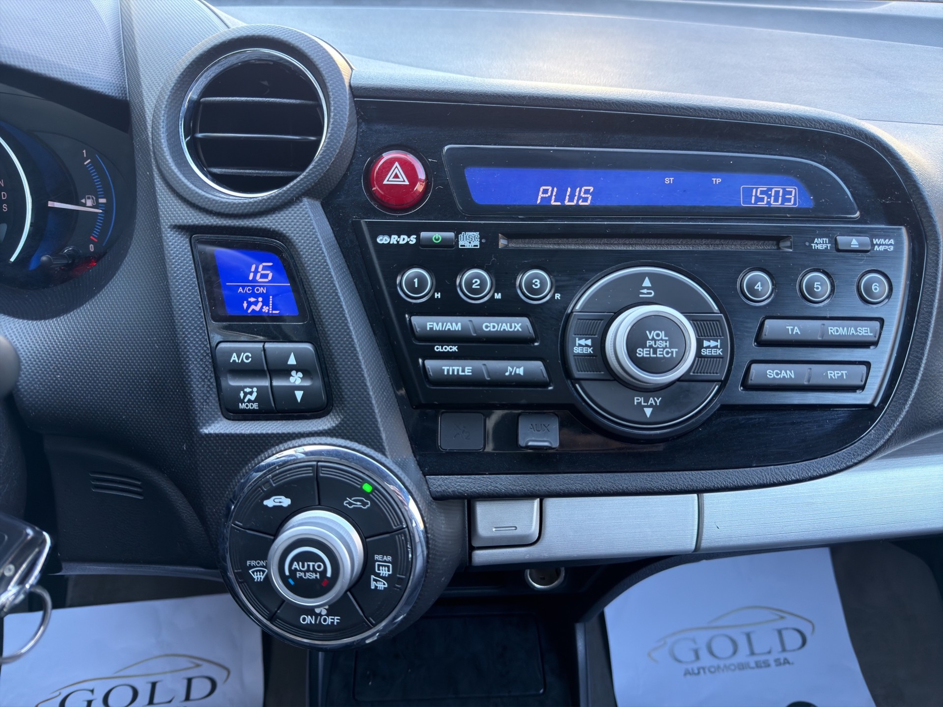 HONDA Insight 1.3i Hybrid Executive CVT-image-8