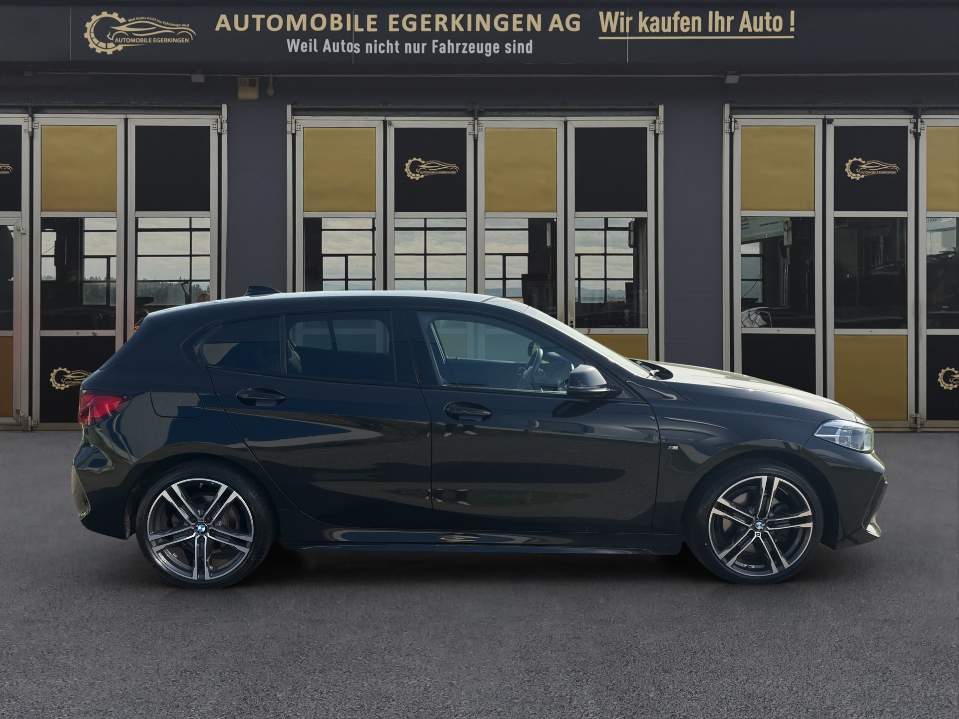 BMW 116d Steptronic M Sport-image-3