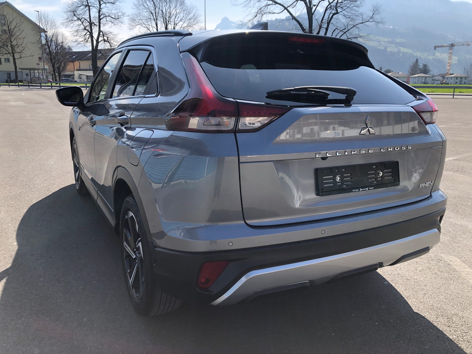 MITSUBISHI Eclipse Cross 2.4 PHEV Style 4WD-image-3