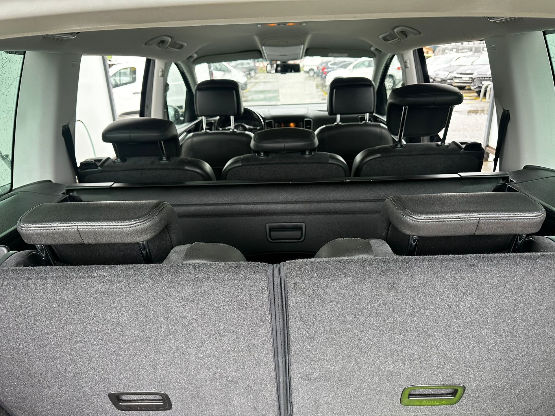 VW Sharan 2.0 TDI BlueMotion Technology Highline DSG-image-8
