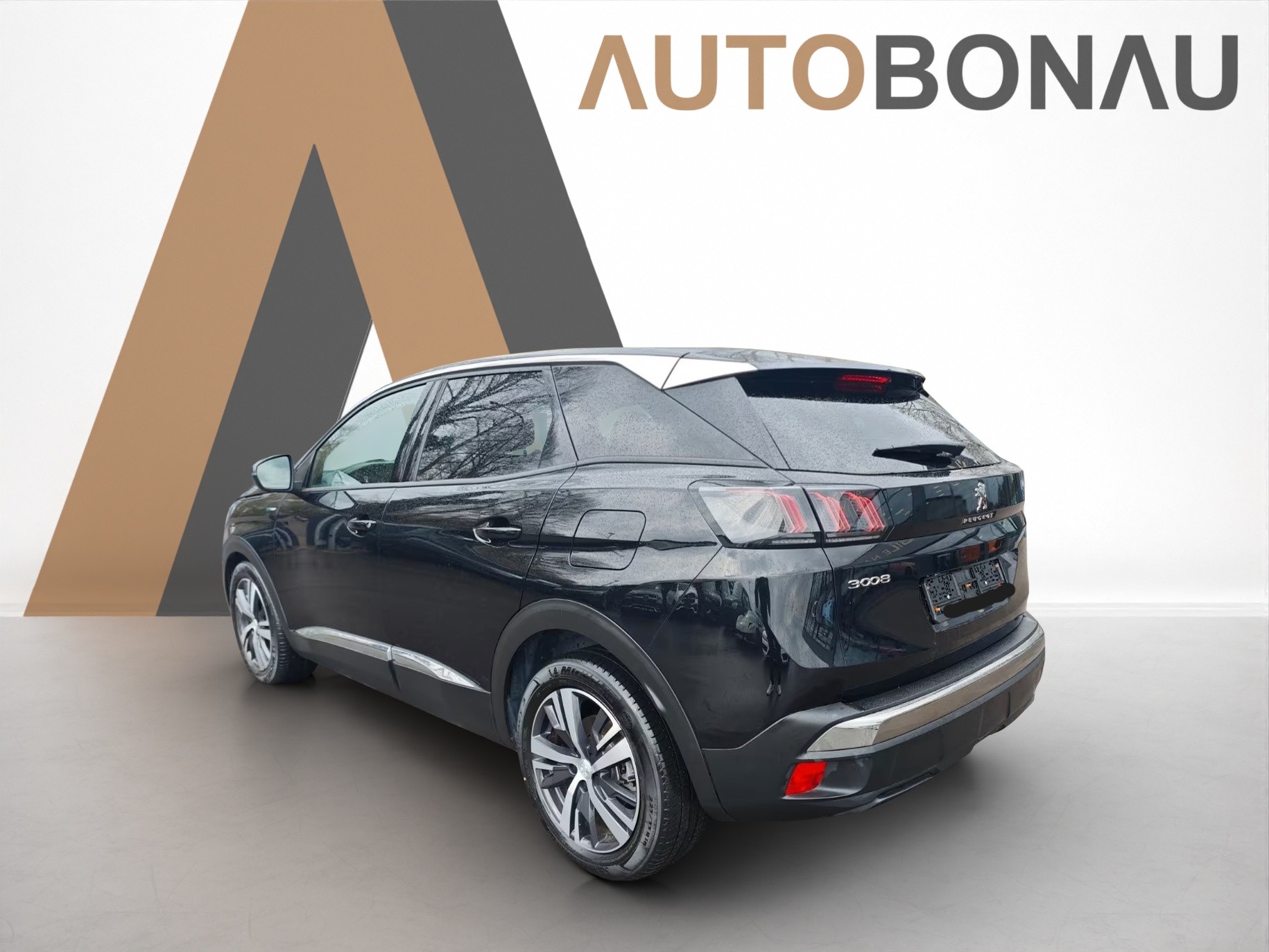 PEUGEOT 3008 1.6 Plug-in Hybrid Allure-showroom-element-1