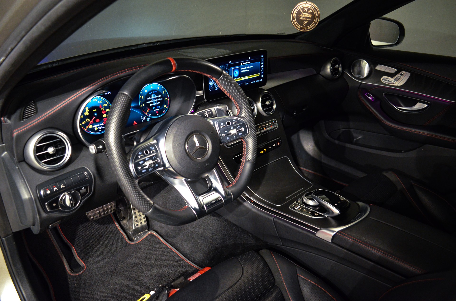MERCEDES-BENZ C 43 AMG 4Matic 9G-Tronic-image-16