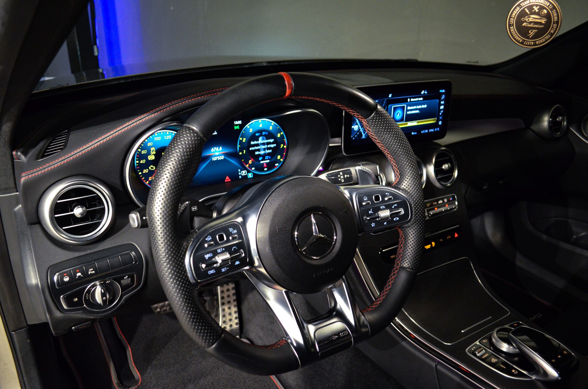 MERCEDES-BENZ C 43 AMG 4Matic 9G-Tronic-image-17