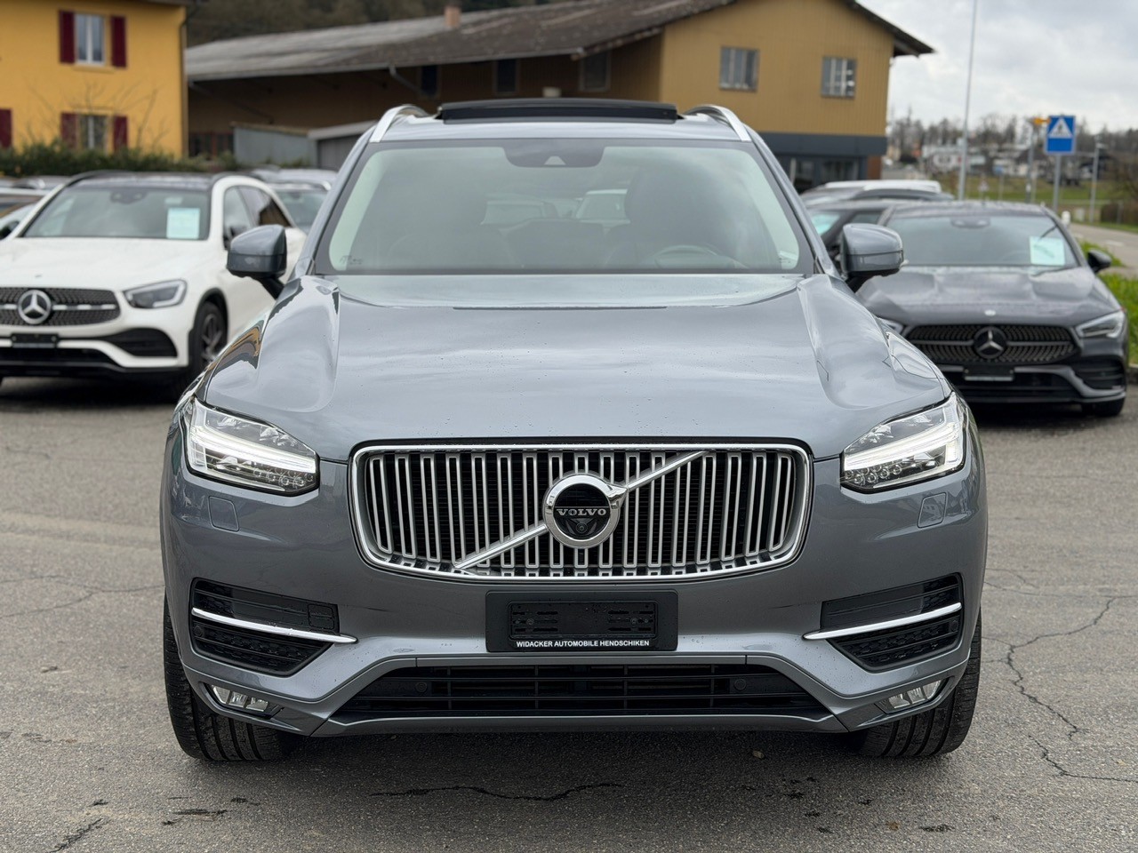 VOLVO XC90 D5 AWD Inscription Geartronic-image-1