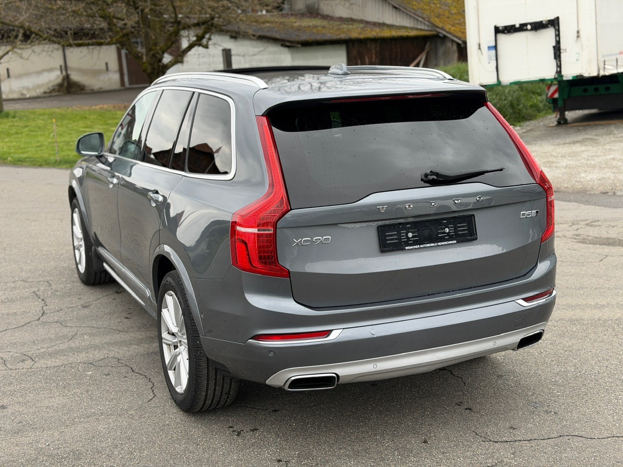 VOLVO XC90 D5 AWD Inscription Geartronic-image-15