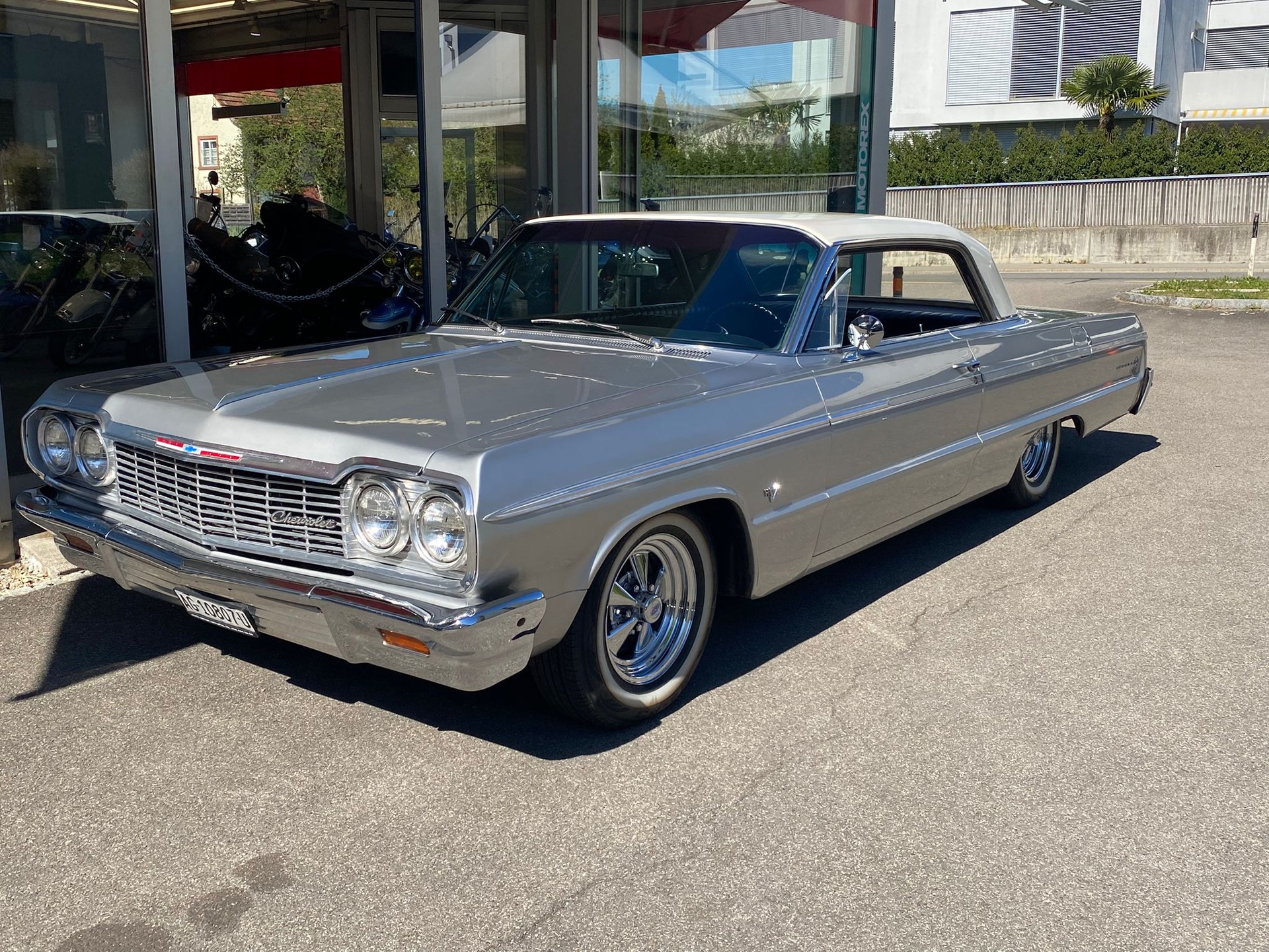 CHEVROLET Impala SS Coupé V8-image-2