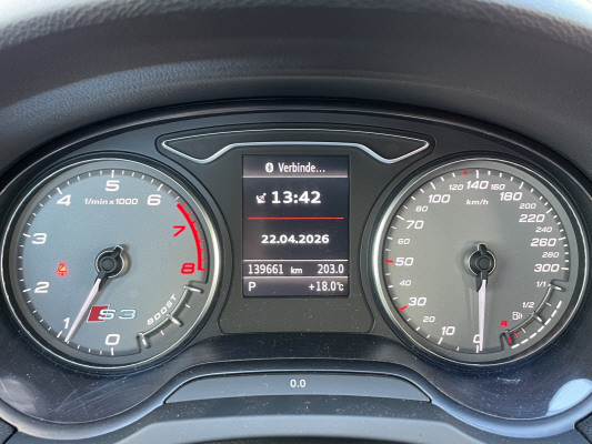 AUDI S3 2.0 TFSI quattro-image-10