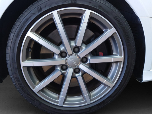 AUDI S3 2.0 TFSI quattro-image-11
