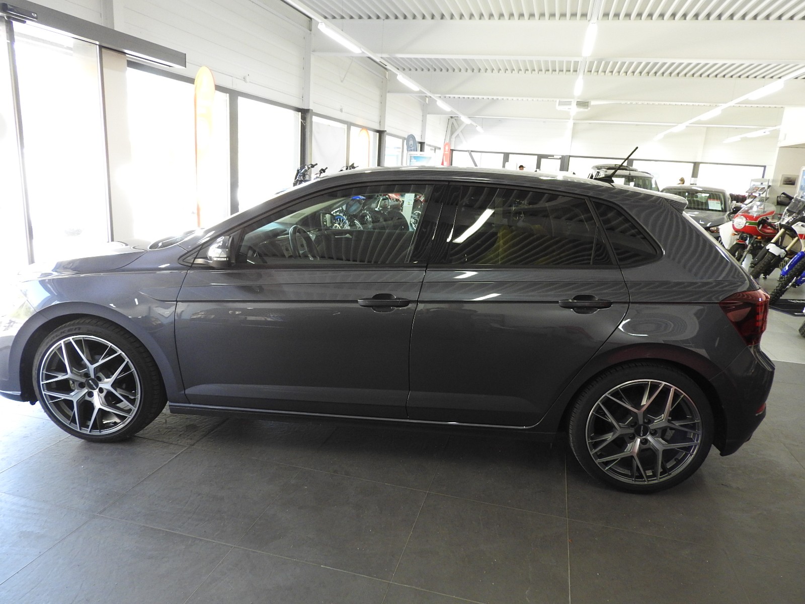 VW Polo 1.0 TSI Style DSG-image-5